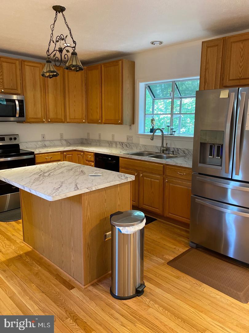 KINGS GRANT - Residential Lease