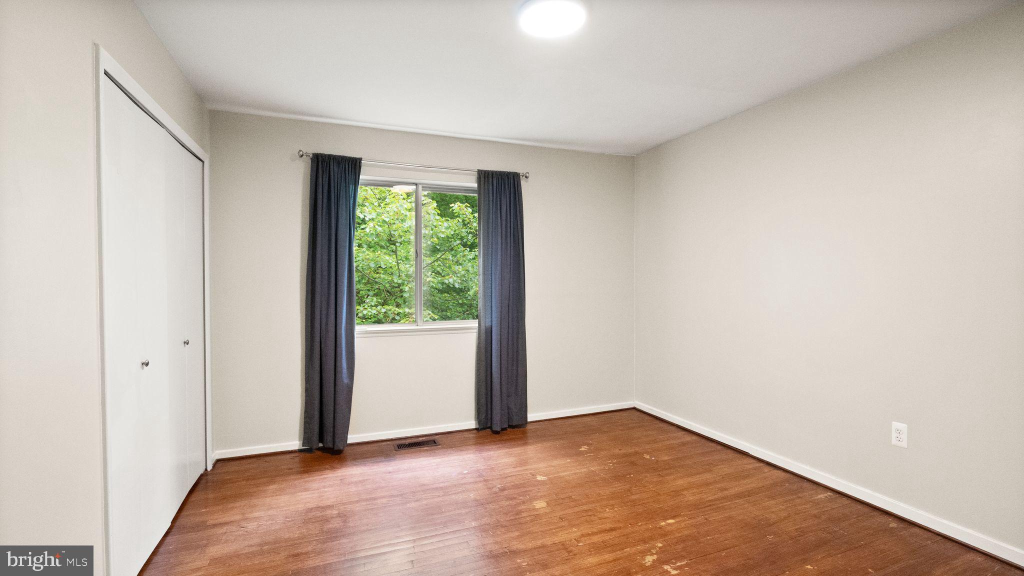 FOREST EDGE - Residential