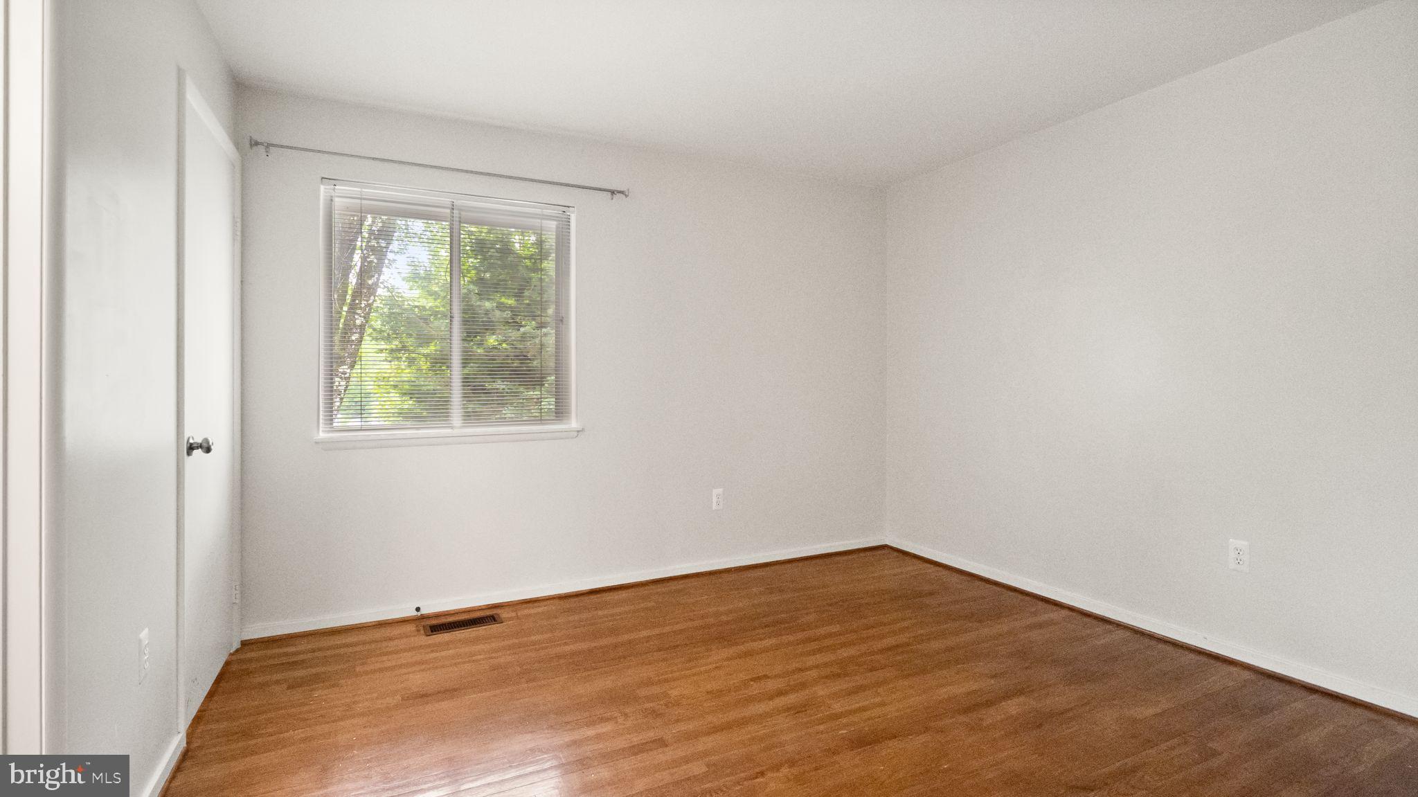 FOREST EDGE - Residential