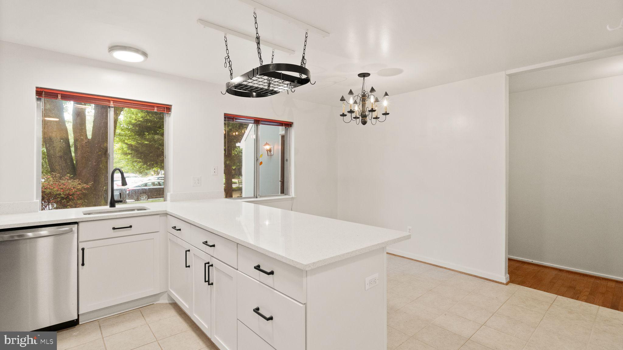 FOREST EDGE - Residential