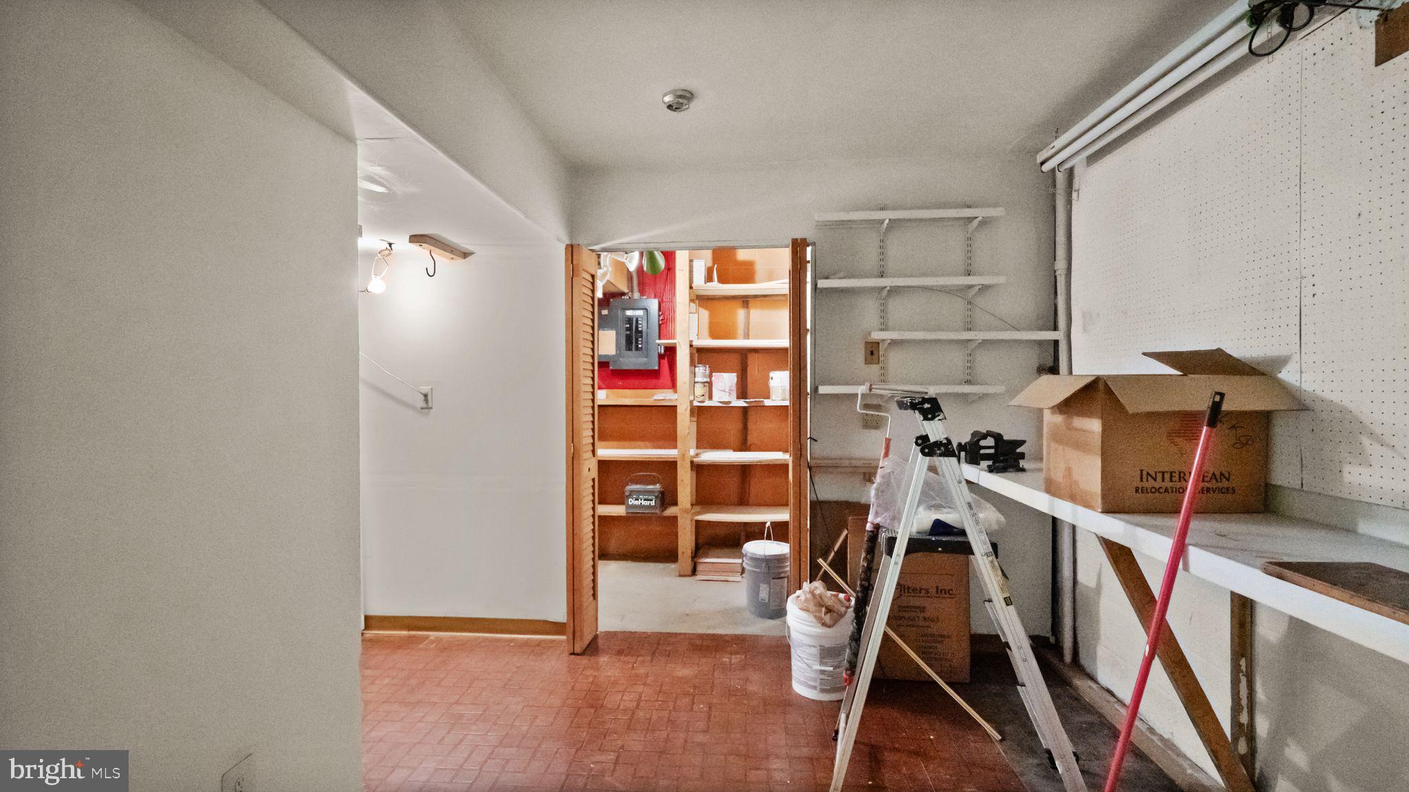 FOREST EDGE - Residential