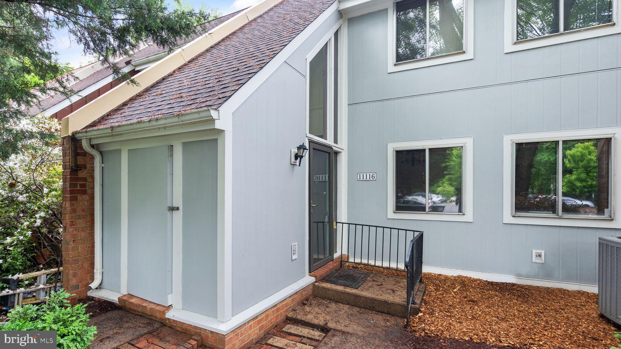 FOREST EDGE - Residential