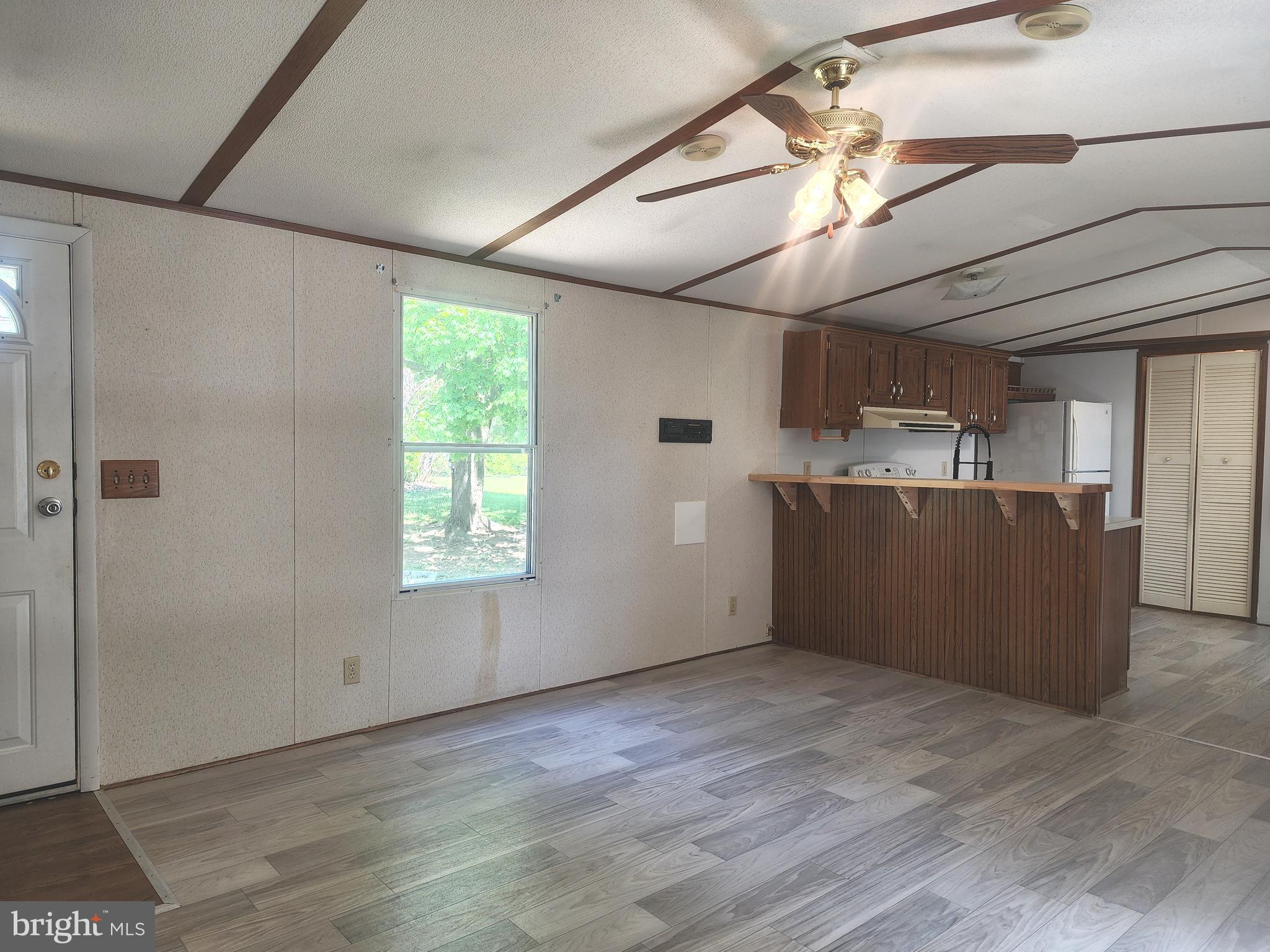 MOUNTAIN VIEW TERRACE - Residential