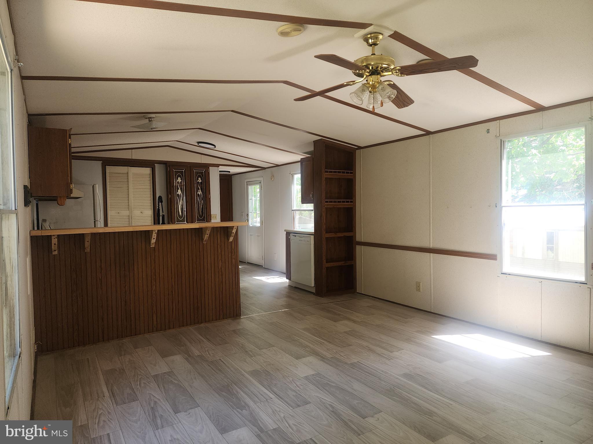 MOUNTAIN VIEW TERRACE - Residential