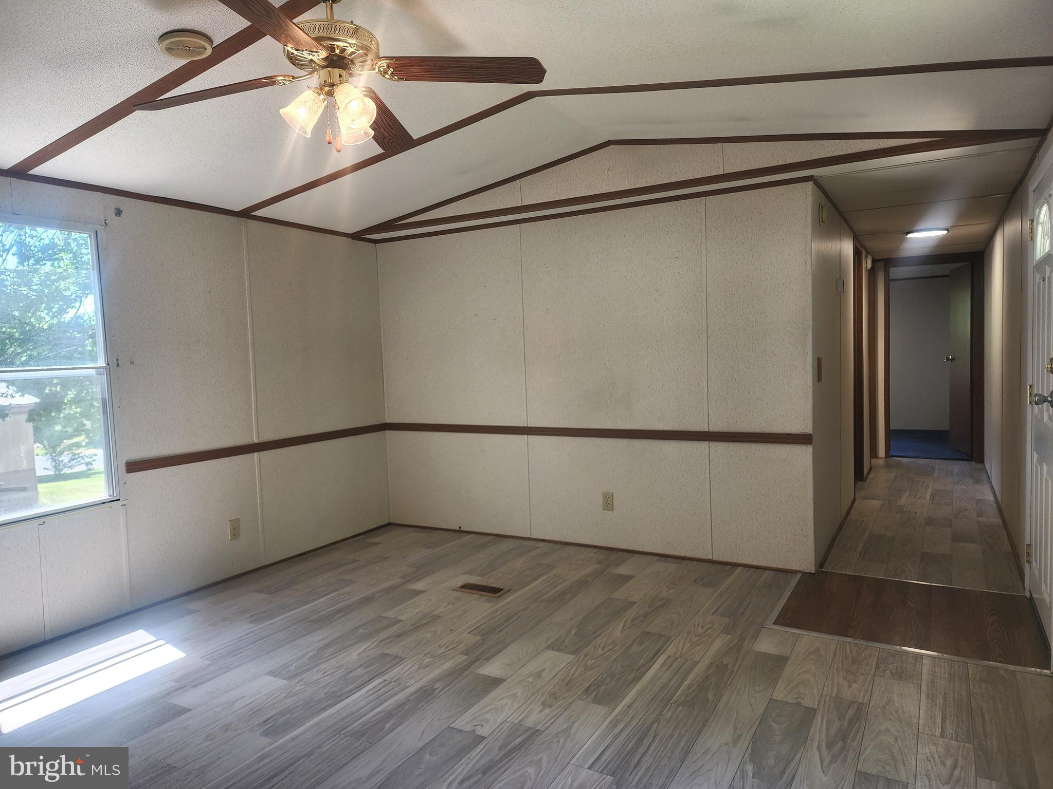 MOUNTAIN VIEW TERRACE - Residential