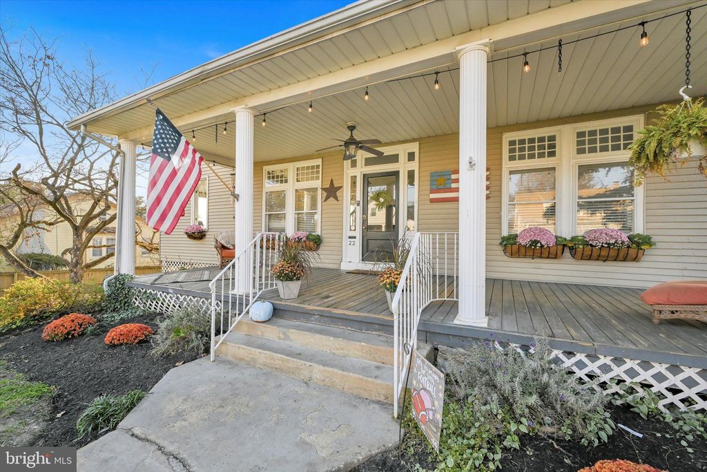 Photo of 22 HARVARD AVE, LANCASTER, PA 17603 (MLS # PALA2043456)