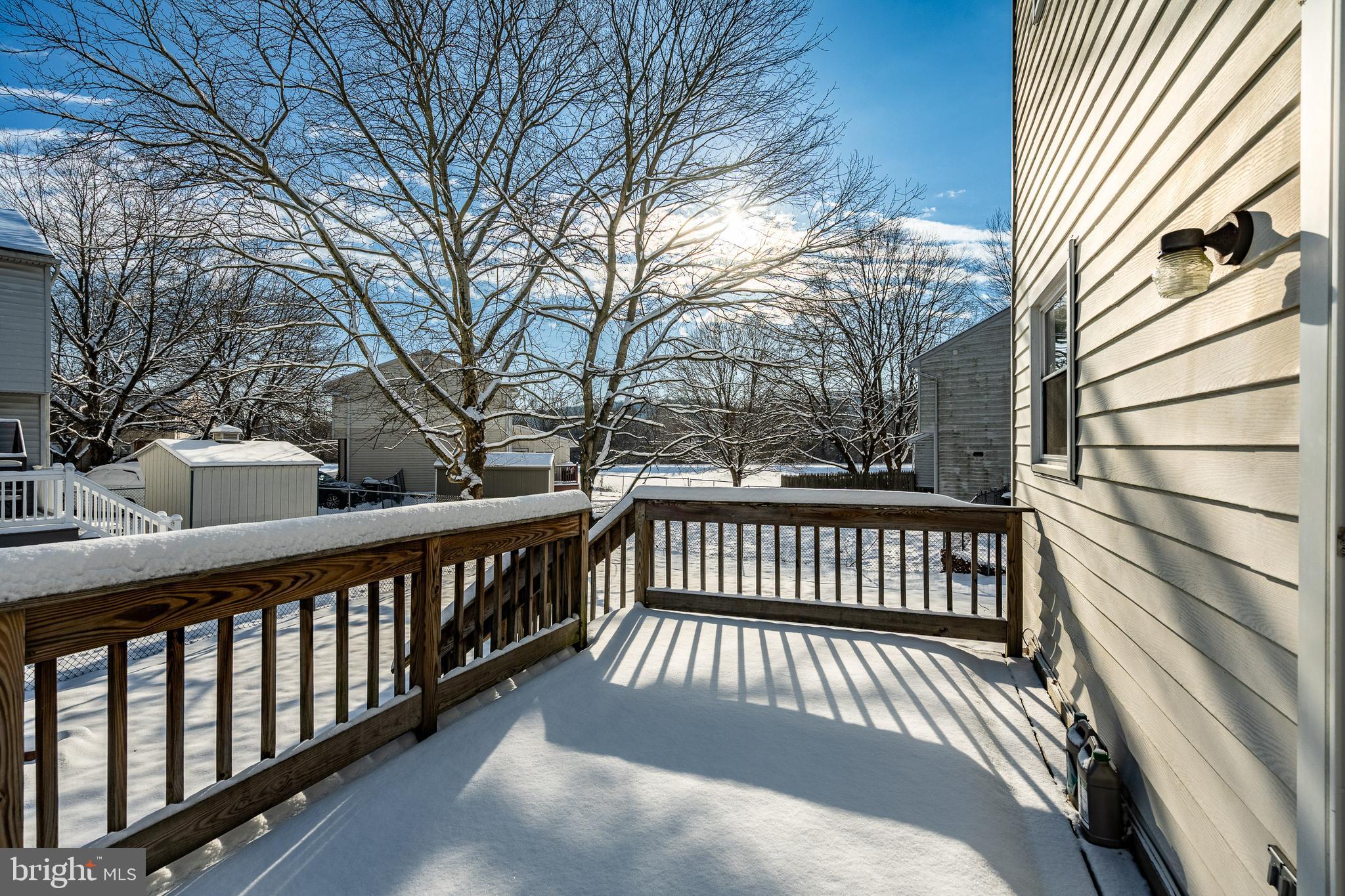 INGLESIDE VILLAGE - Residential