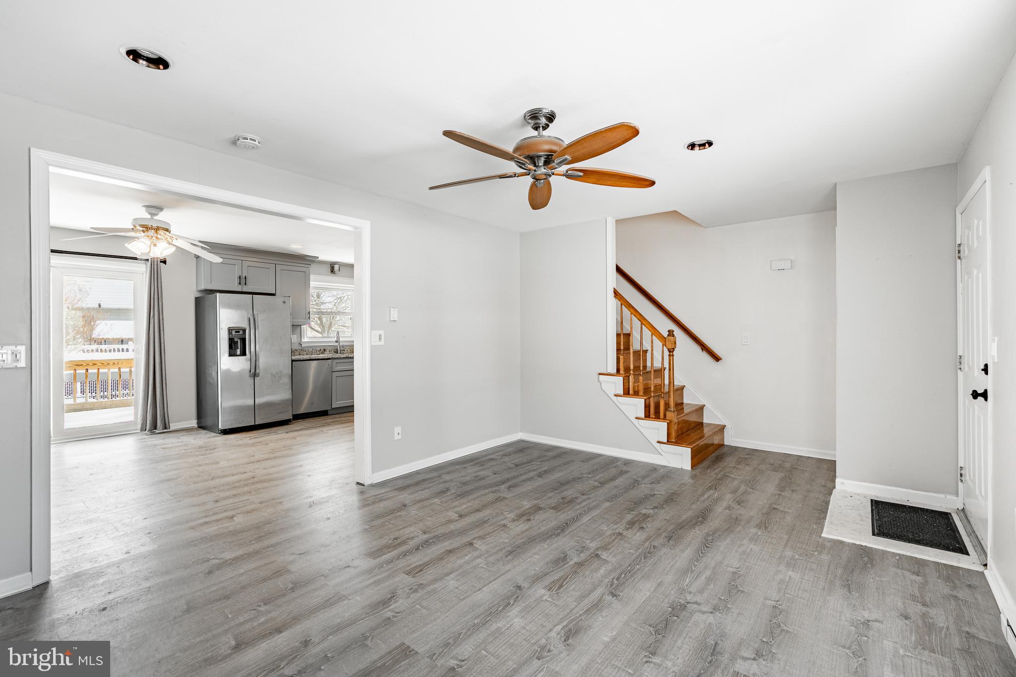 INGLESIDE VILLAGE - Residential