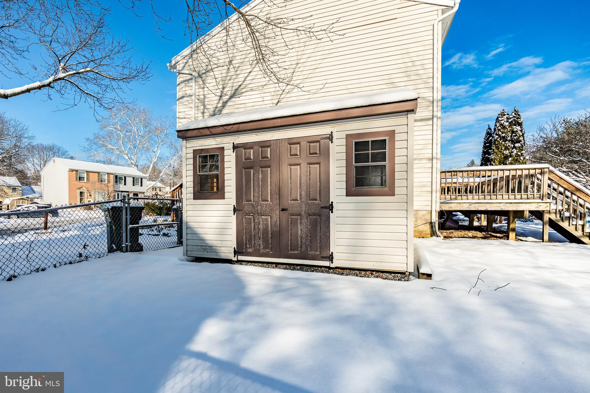 INGLESIDE VILLAGE - Residential