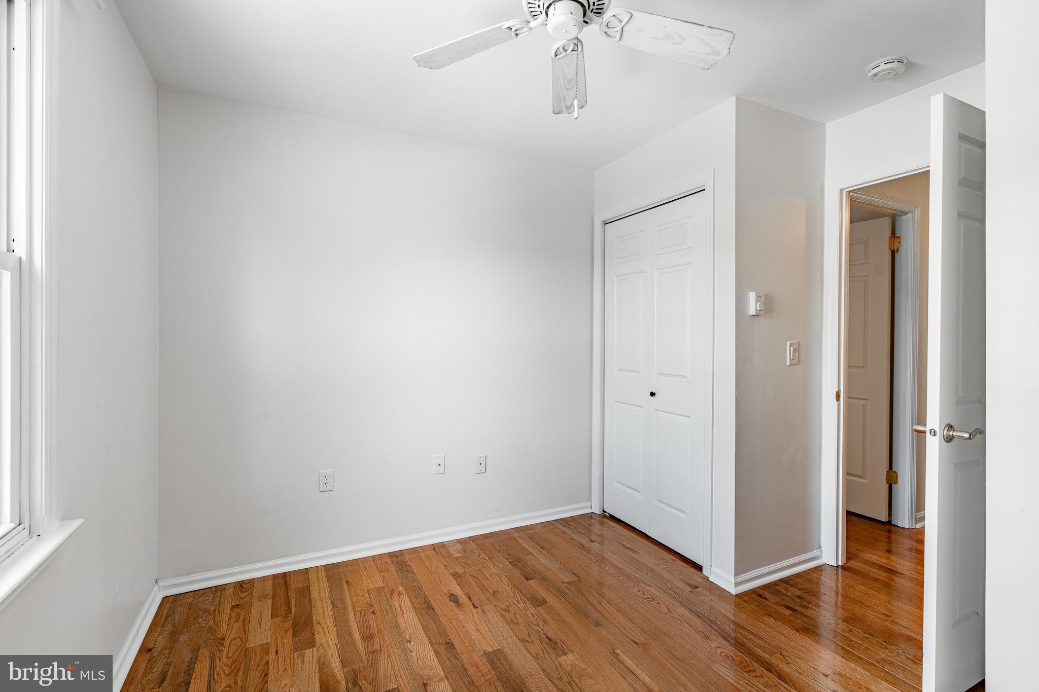 INGLESIDE VILLAGE - Residential