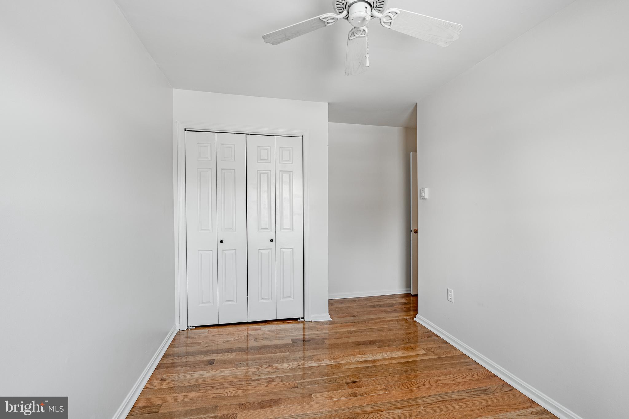 INGLESIDE VILLAGE - Residential