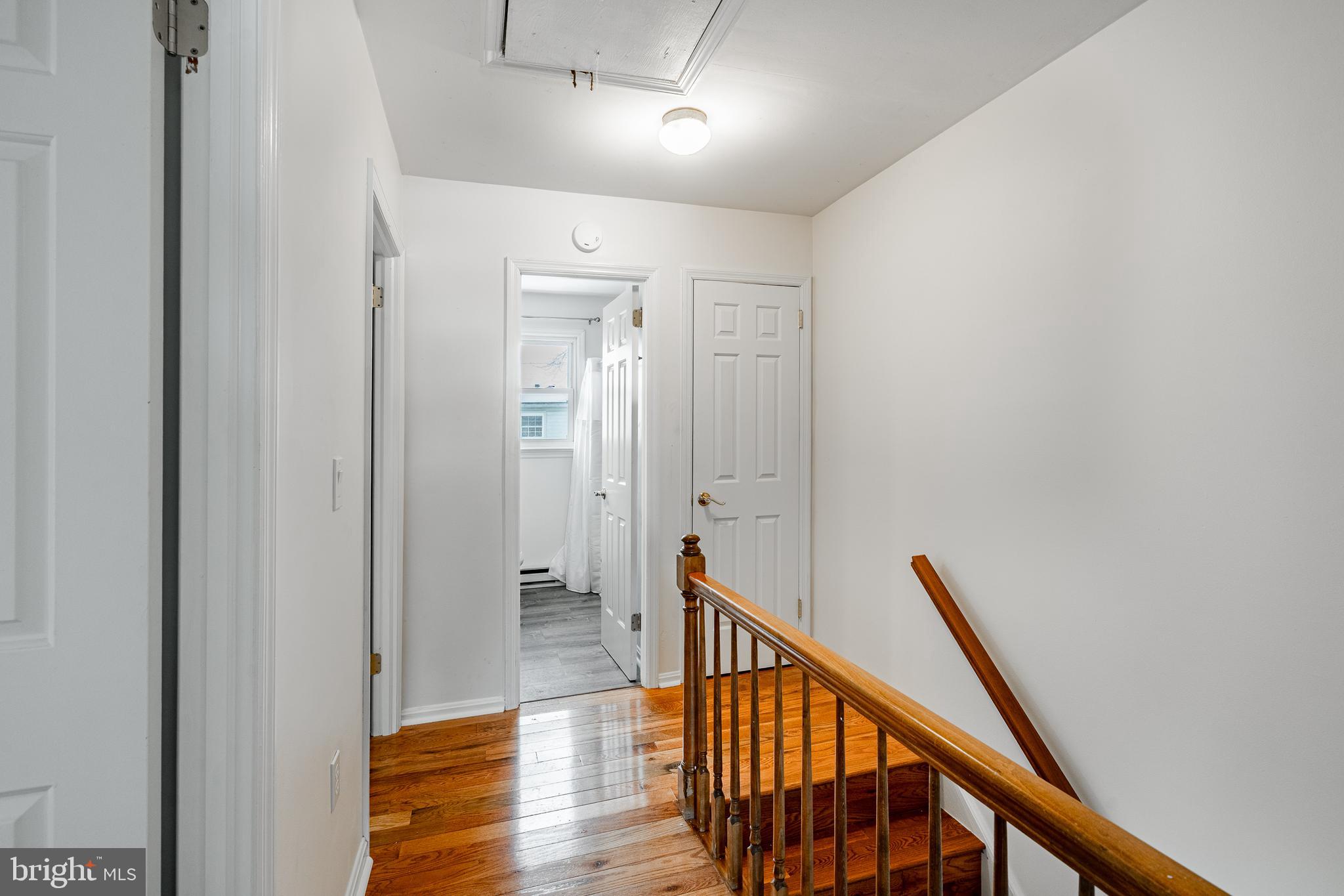 INGLESIDE VILLAGE - Residential