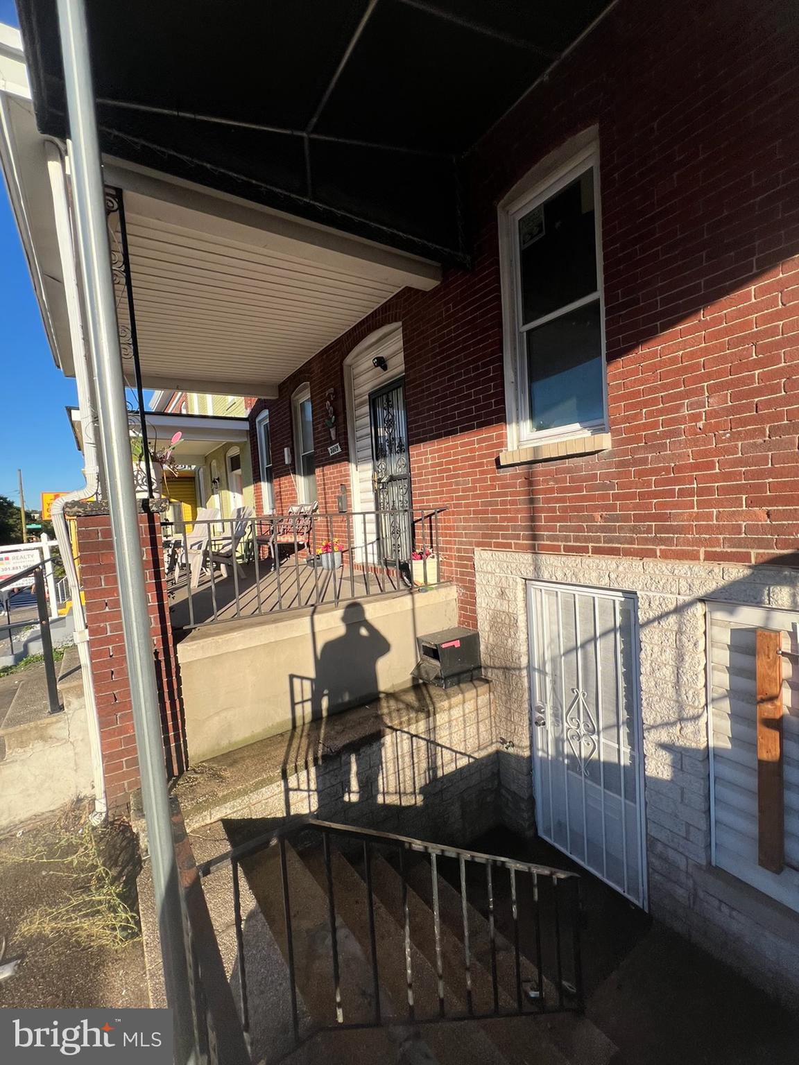 BELAIR-EDISON - Residential Lease