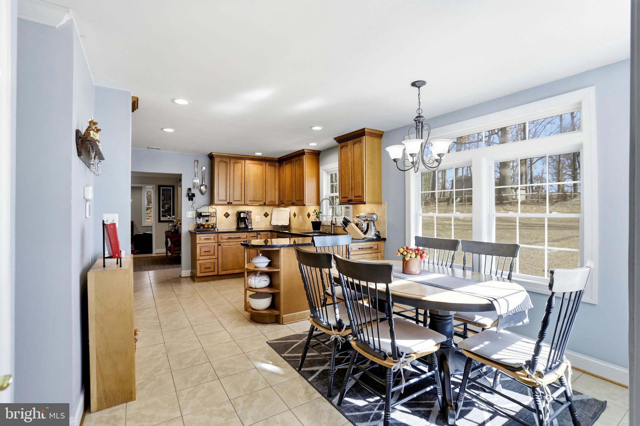 4363 SNOW HILL DRIVE