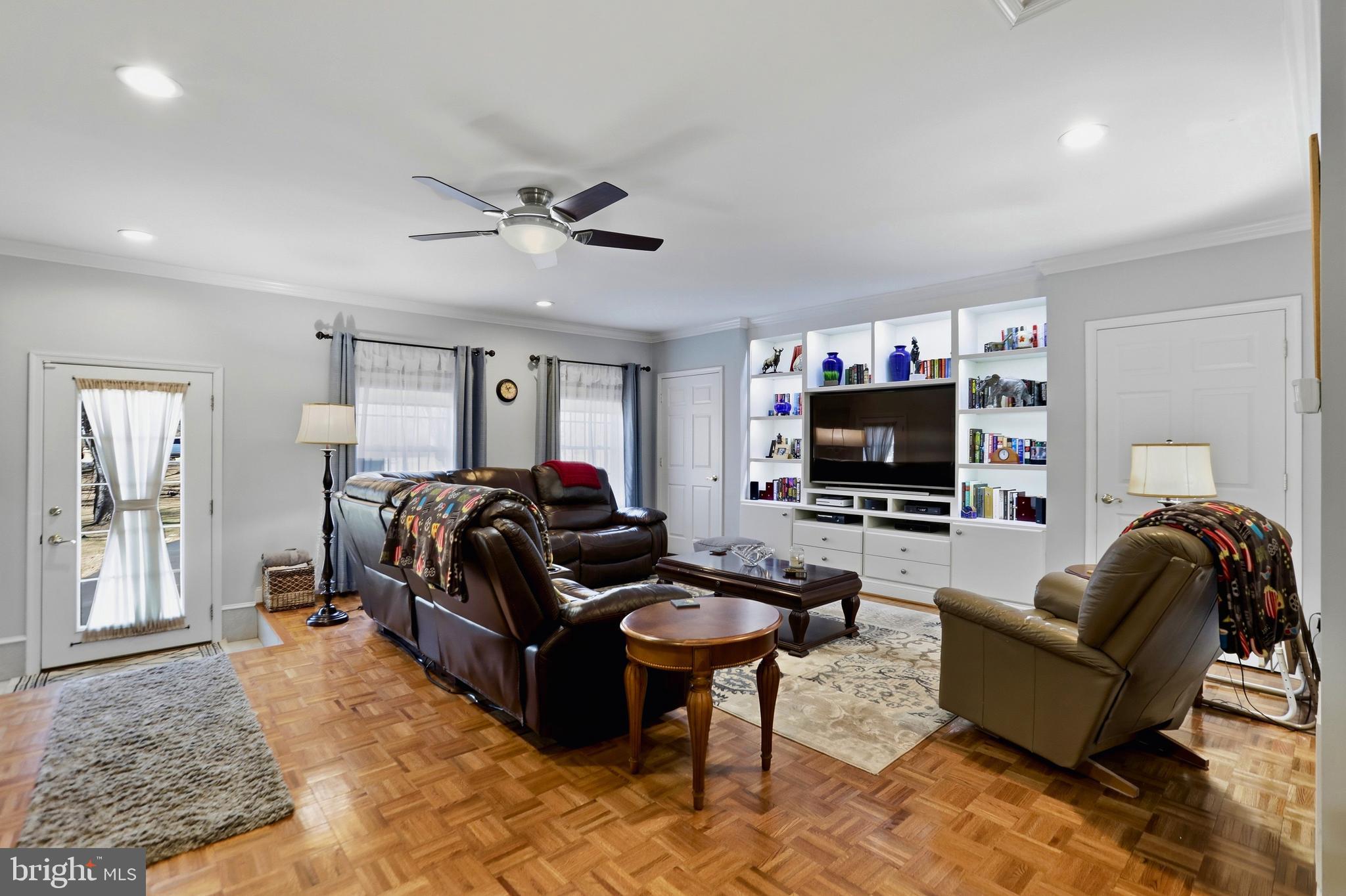 SNOW HILL - Residential