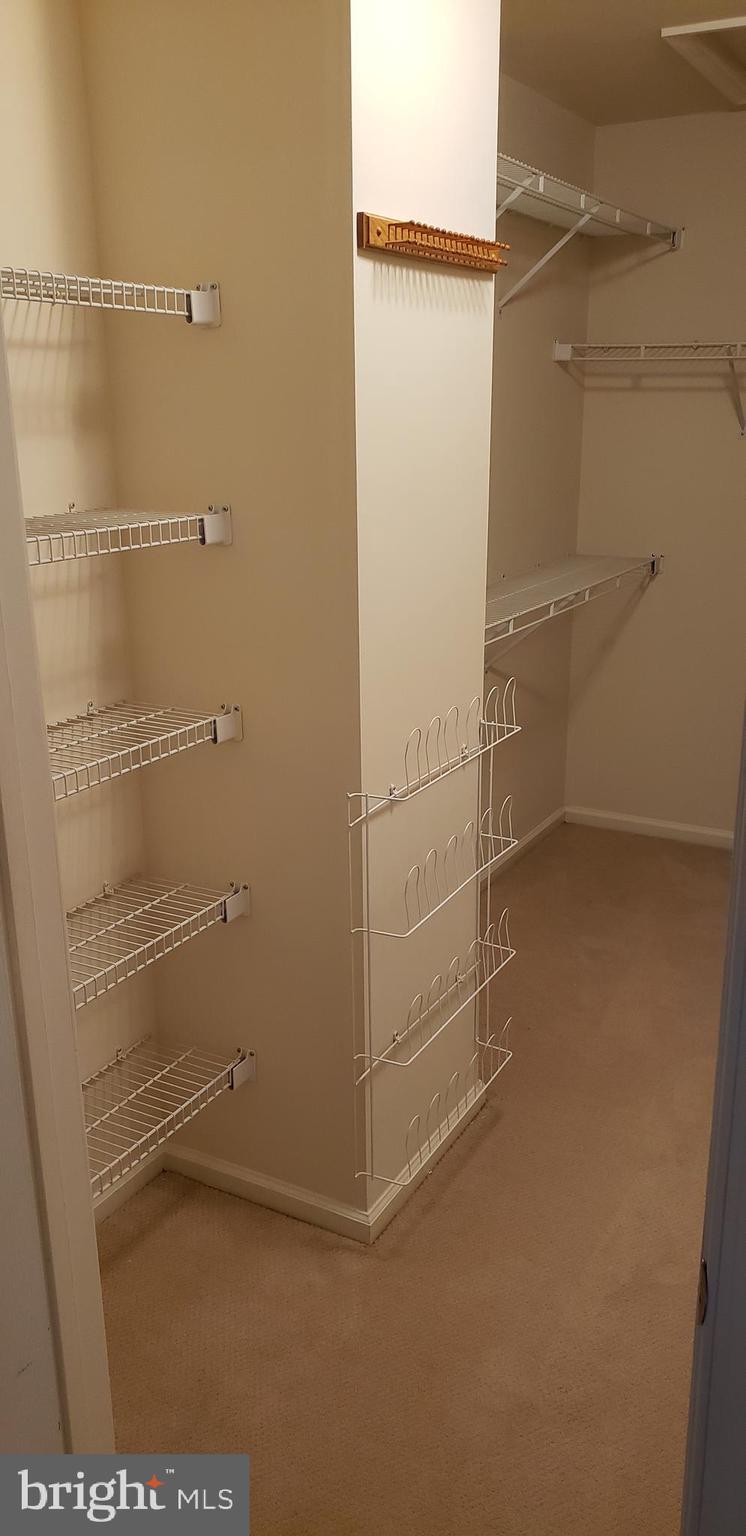 FALLSTONE - Residential Lease