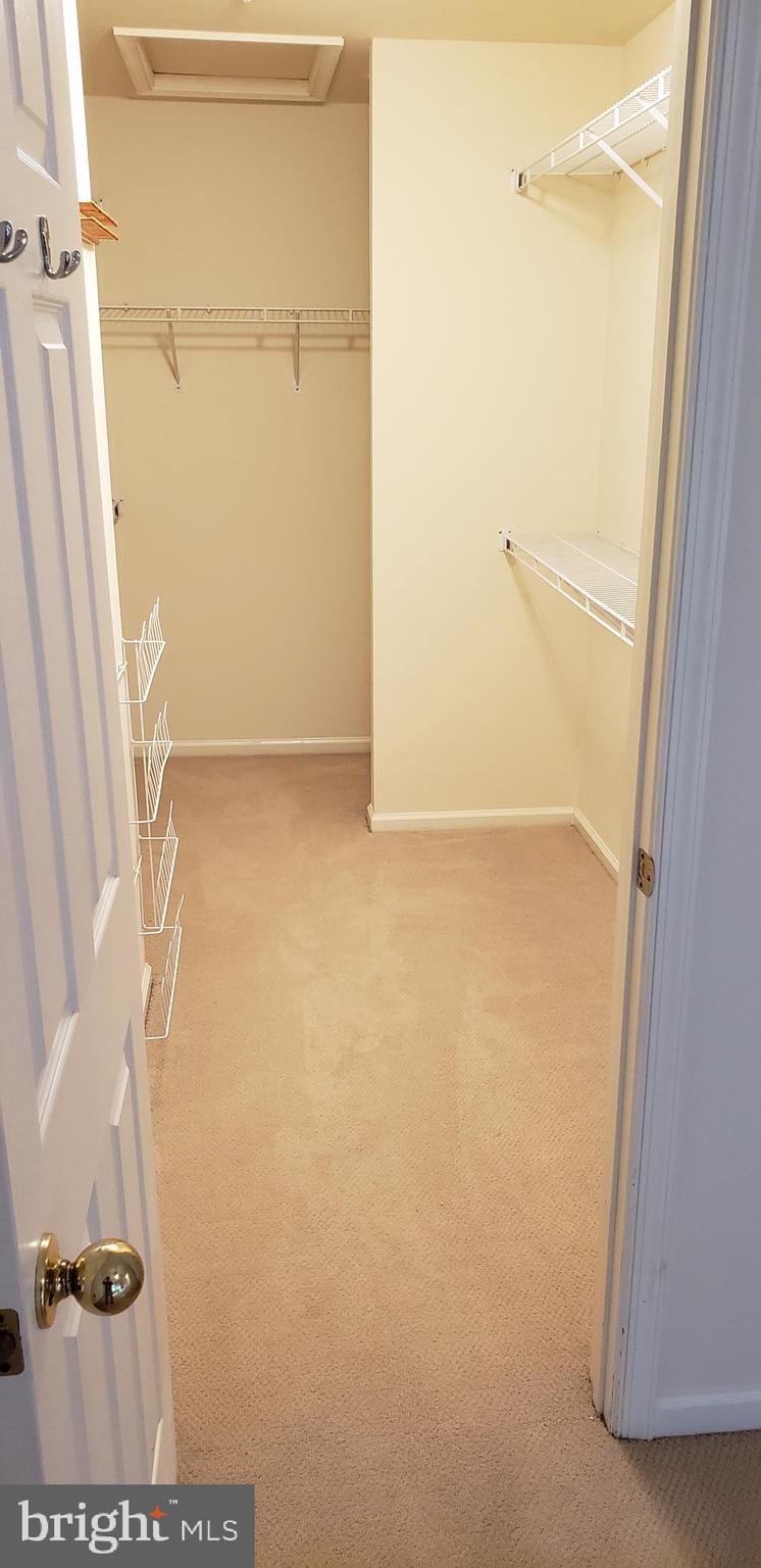 FALLSTONE - Residential Lease