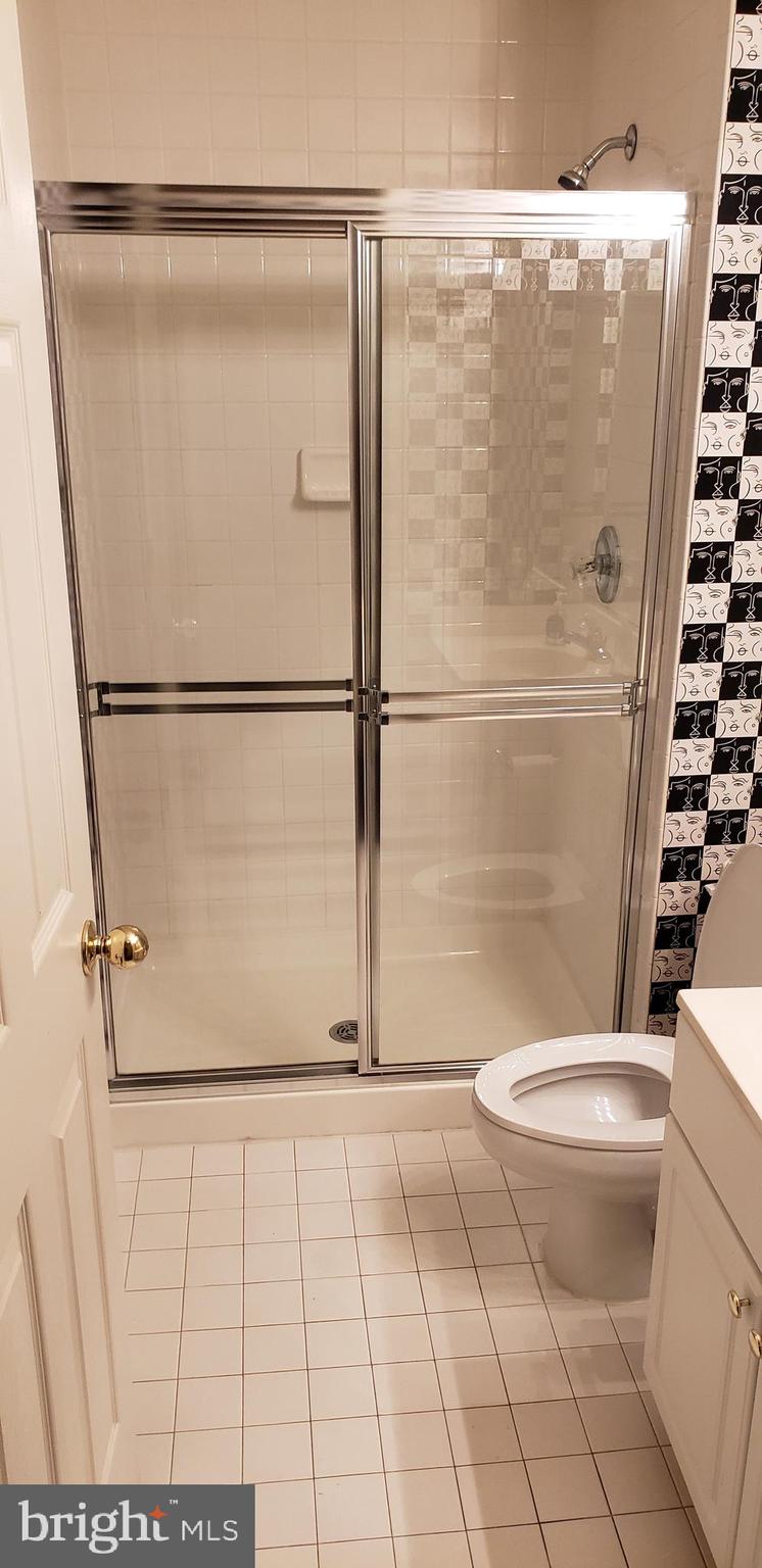 FALLSTONE - Residential Lease