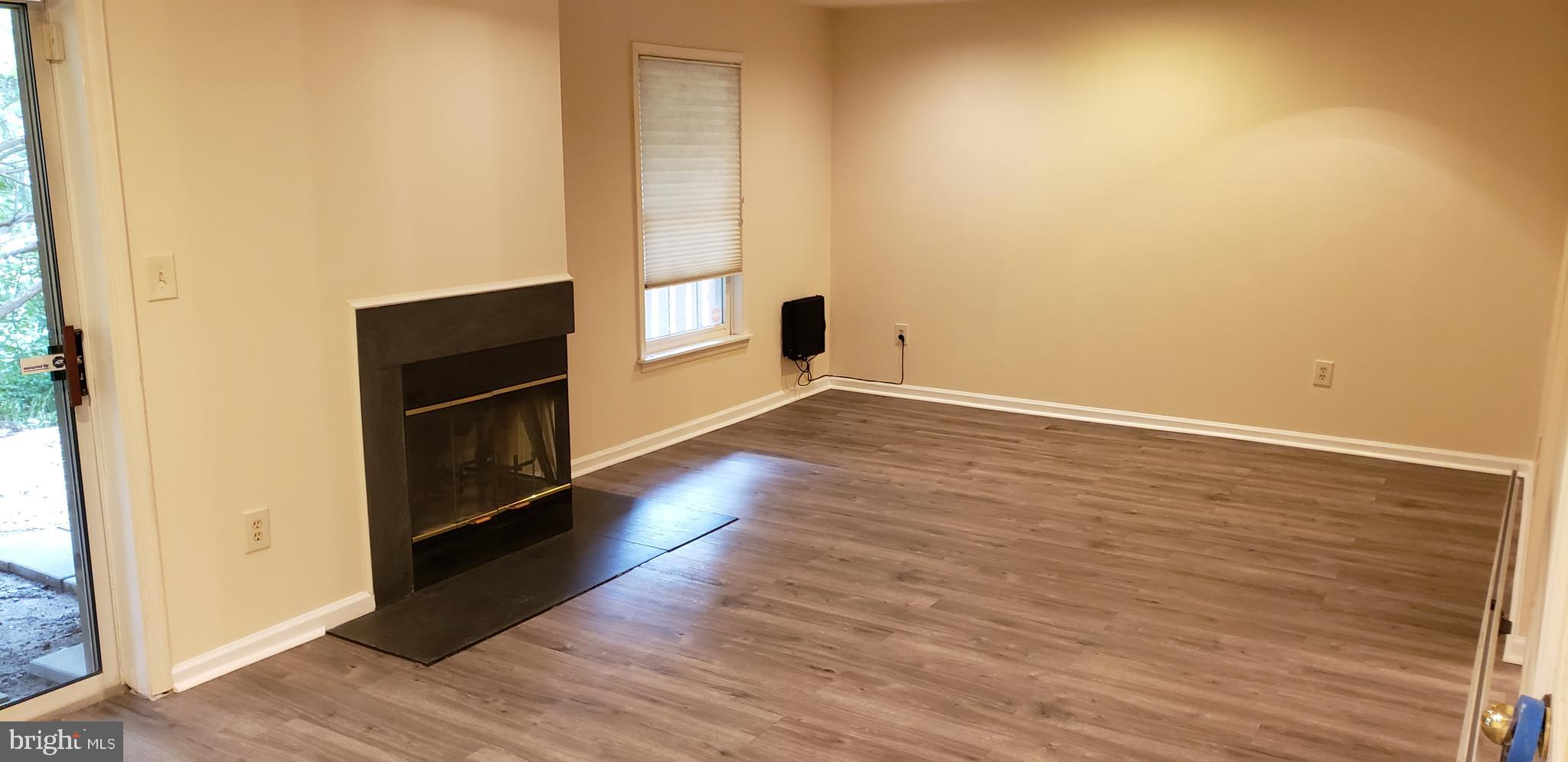 FALLSTONE - Residential Lease