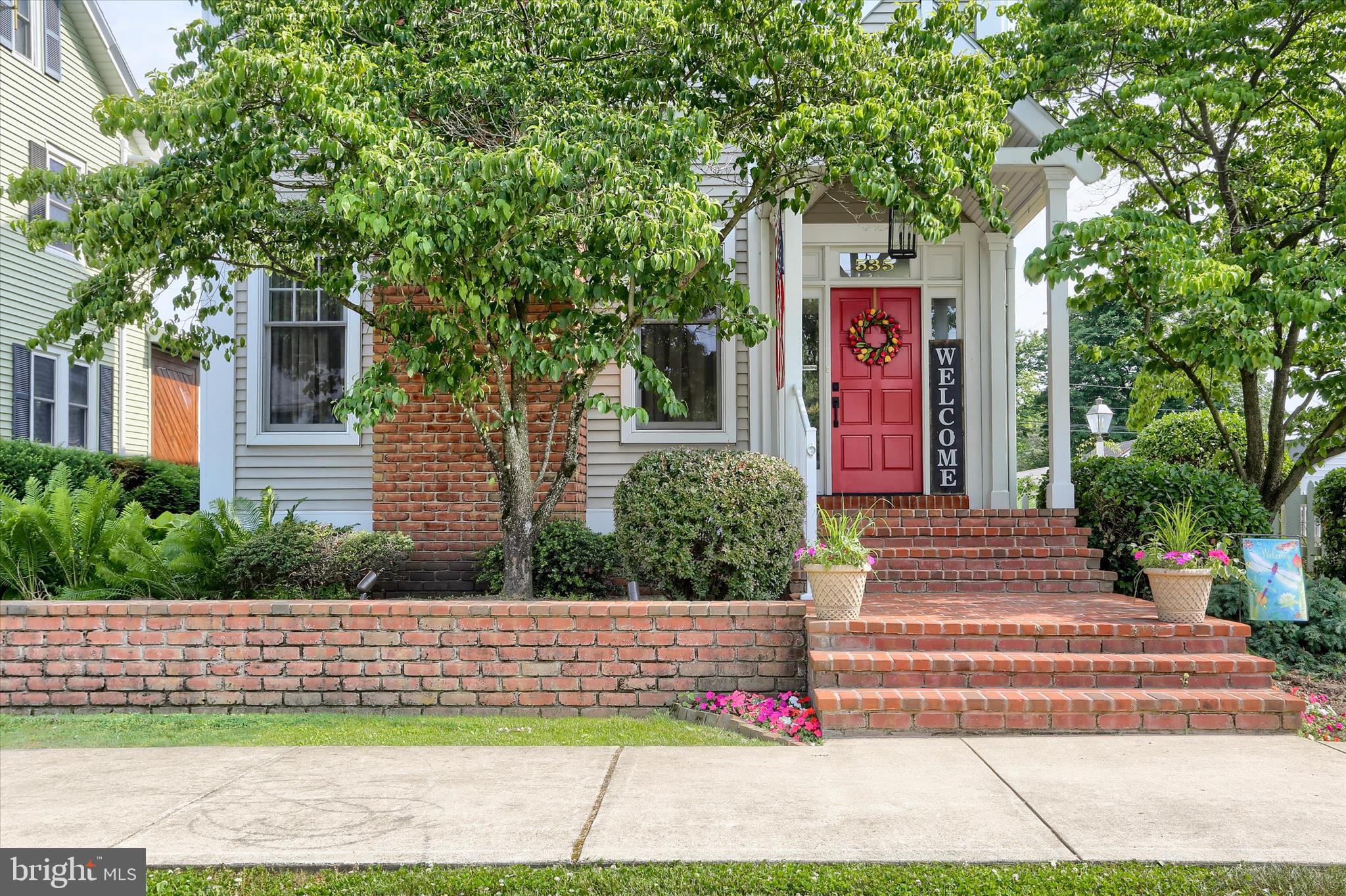 535 W HIGH STREET