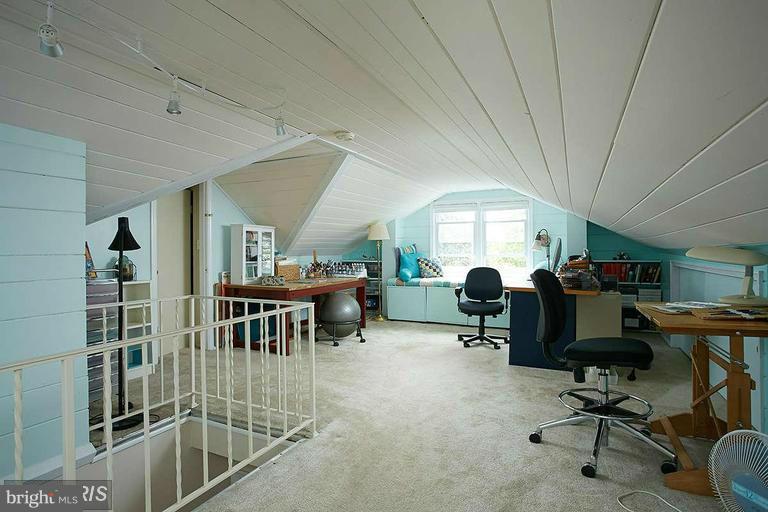 SPRINGFIELD - Residential