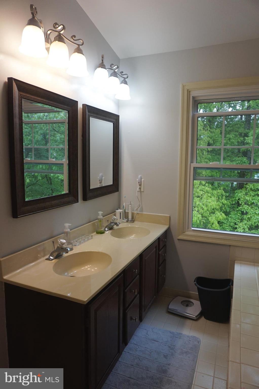 WESTRIDGE - Residential