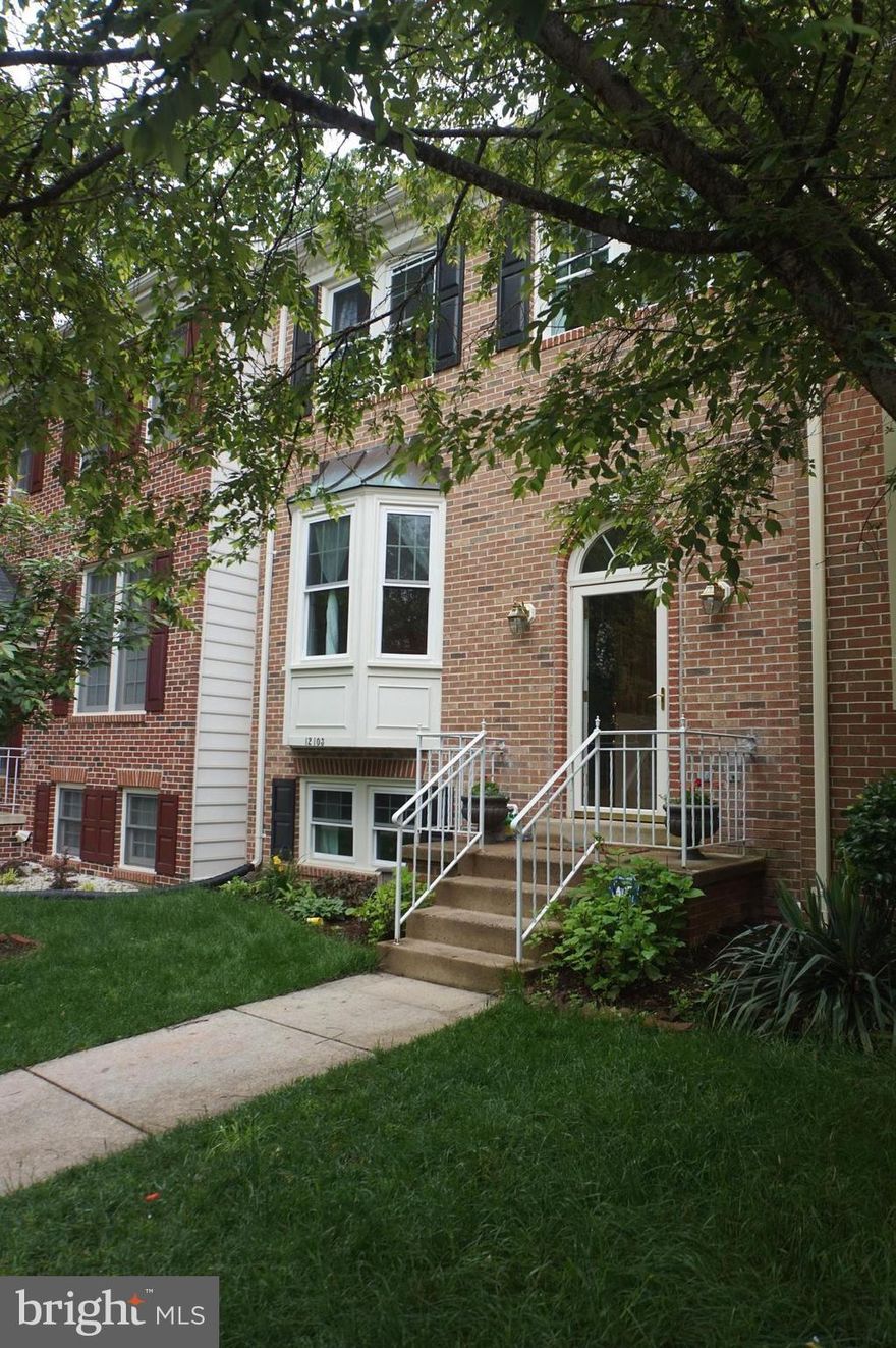 A lovely, 4 bed 3.5 bath TH in Westridge! Brick front, newly renovated baths, stainless appliances, granite counters, two story deck, wooded views, are just a few of many features that this charming home has to offer! W/D and window treatments convey! Windows replaced in 2014! Roof replaced 2008! Pool, tennis, tot-lots, walking/bike paths in community! Top&Lower deck will be re-sealed on 7/18/17.