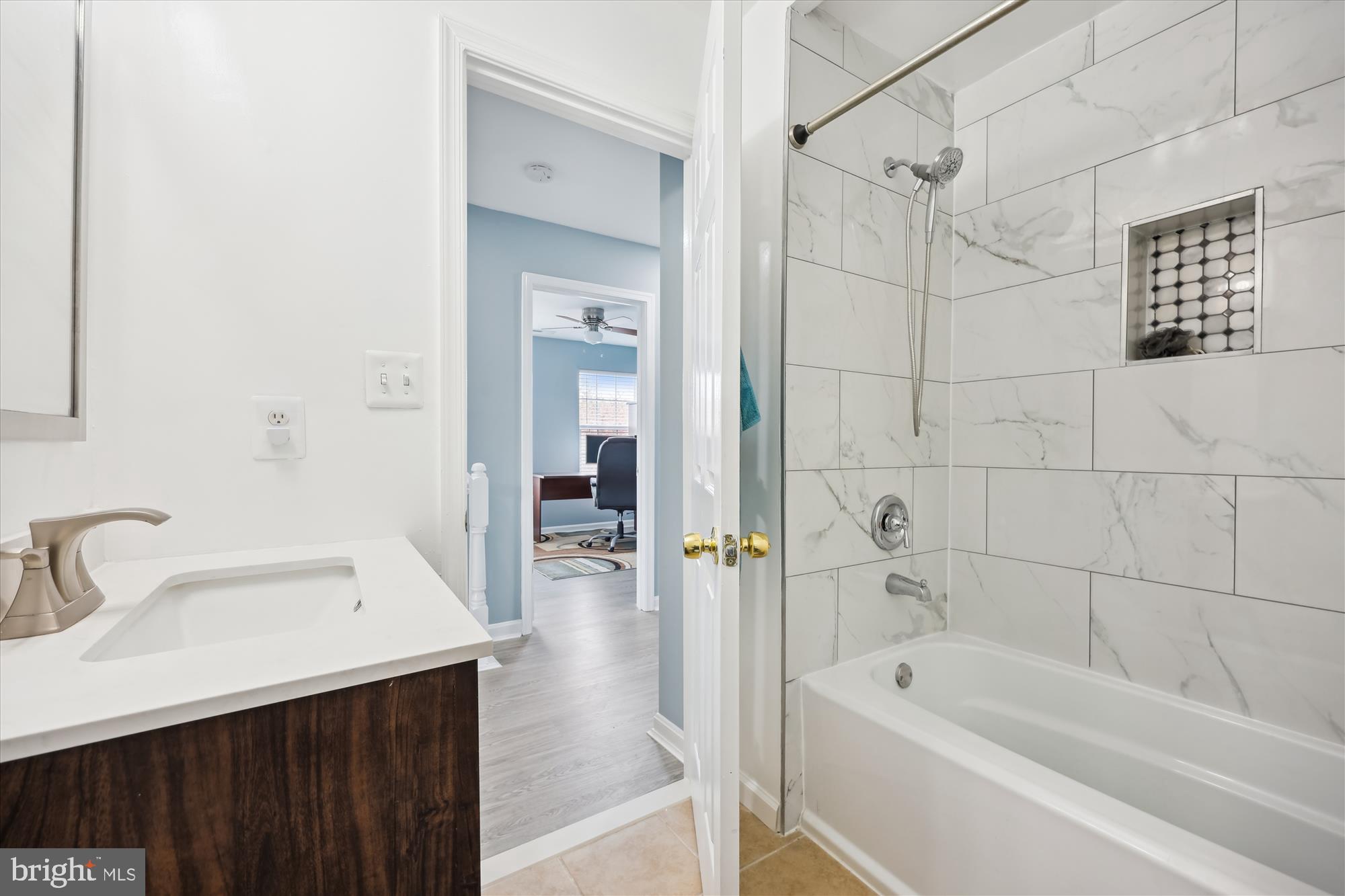 COVENTRY - Residential