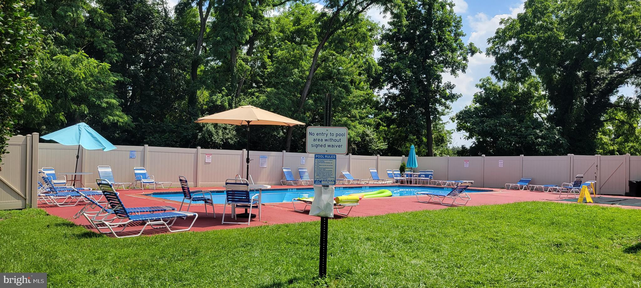 CHELBOURNE PLAZA - Residential