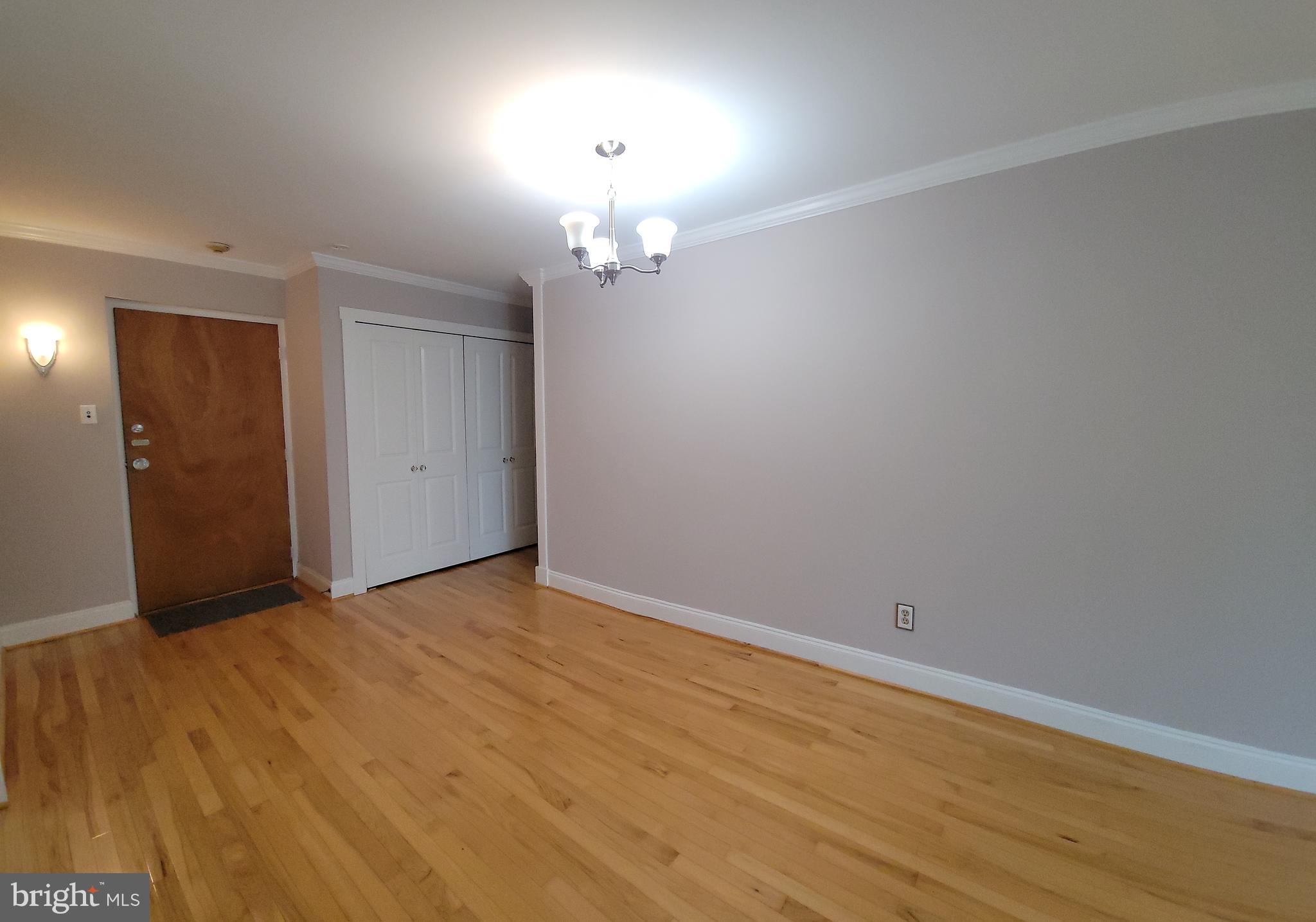 CHELBOURNE PLAZA - Residential