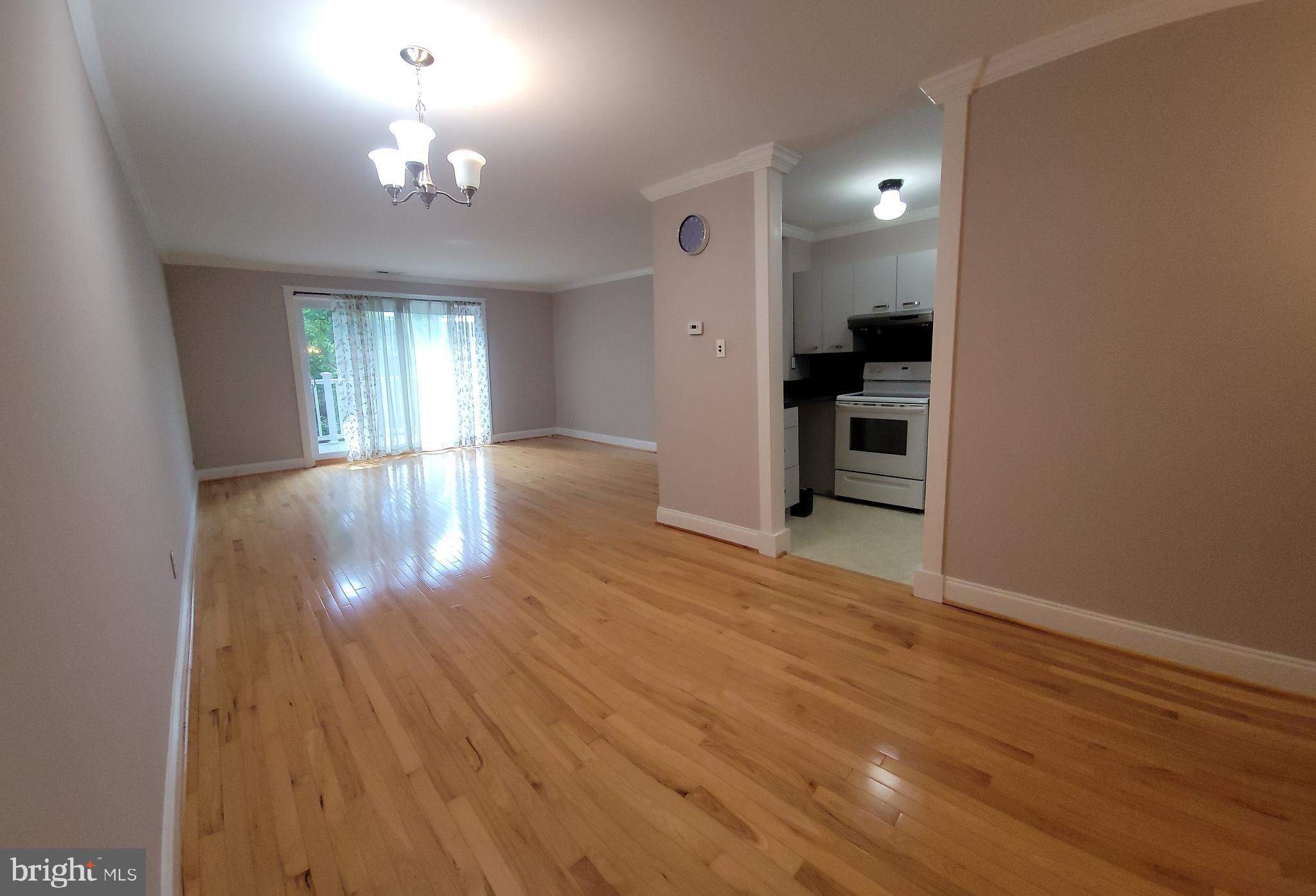 CHELBOURNE PLAZA - Residential