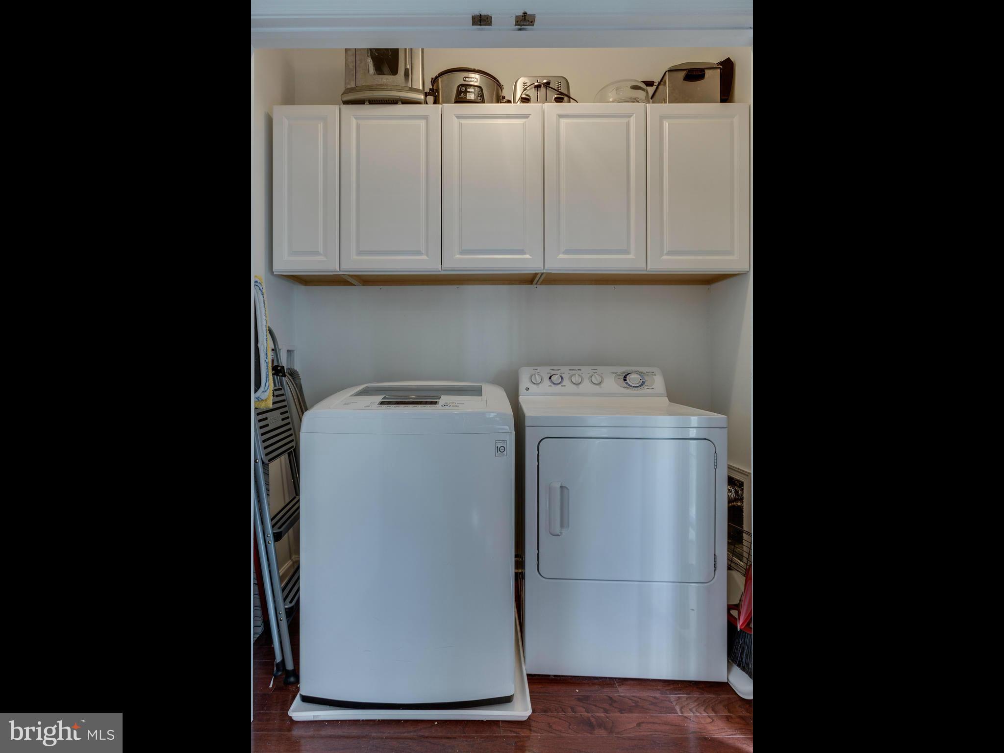 AMBERLEA AT SOUTH RIDING - Residential