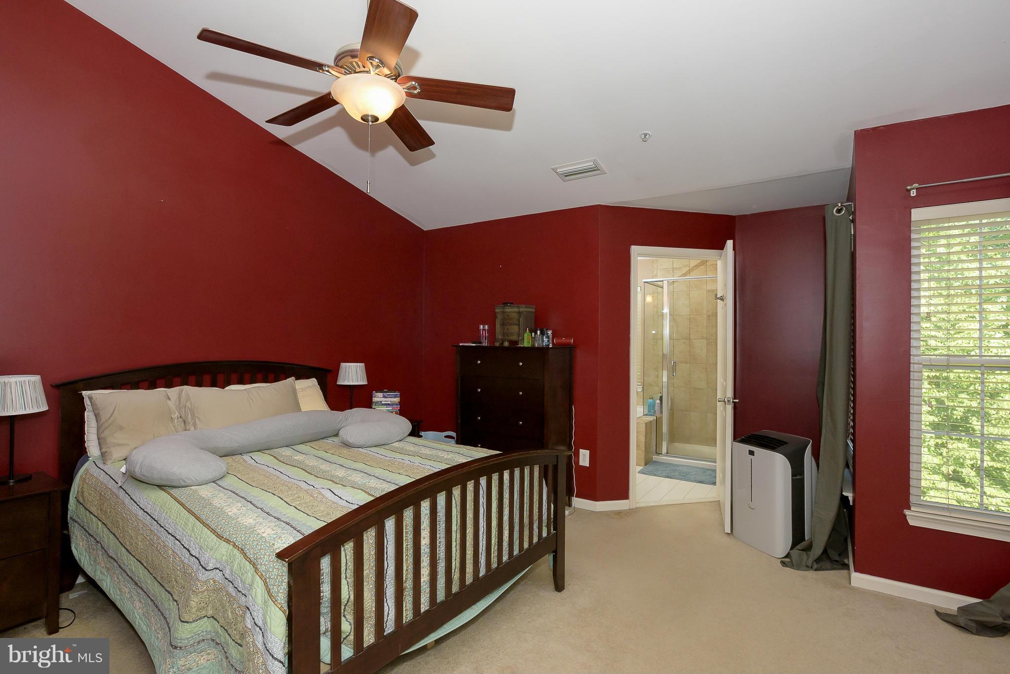 PINEY ORCHARD - Residential