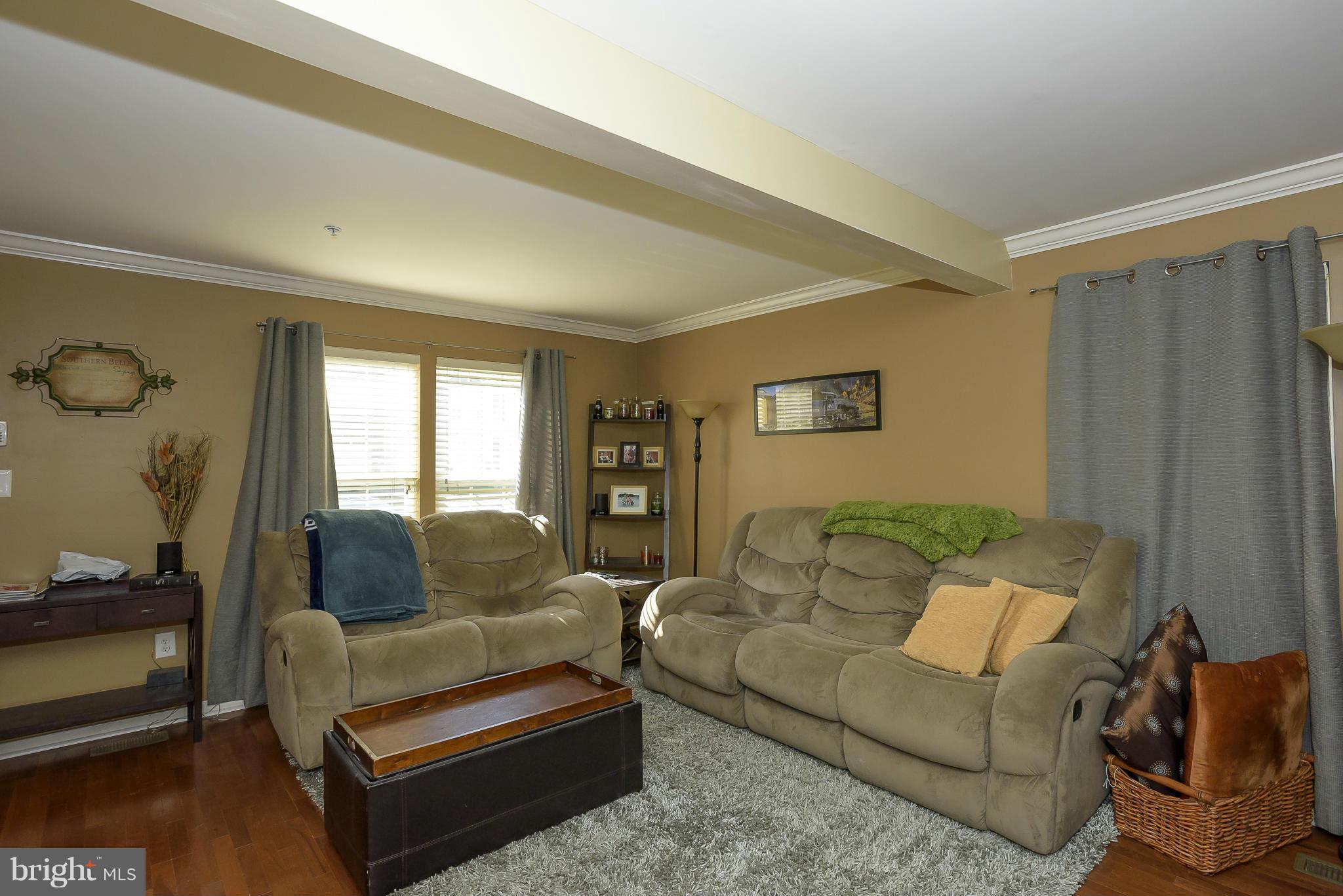 PINEY ORCHARD - Residential