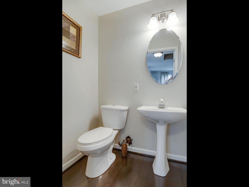 SUMMIT CREEK - Residential