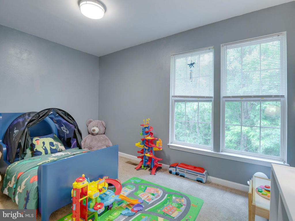 SUMMIT CREEK - Residential