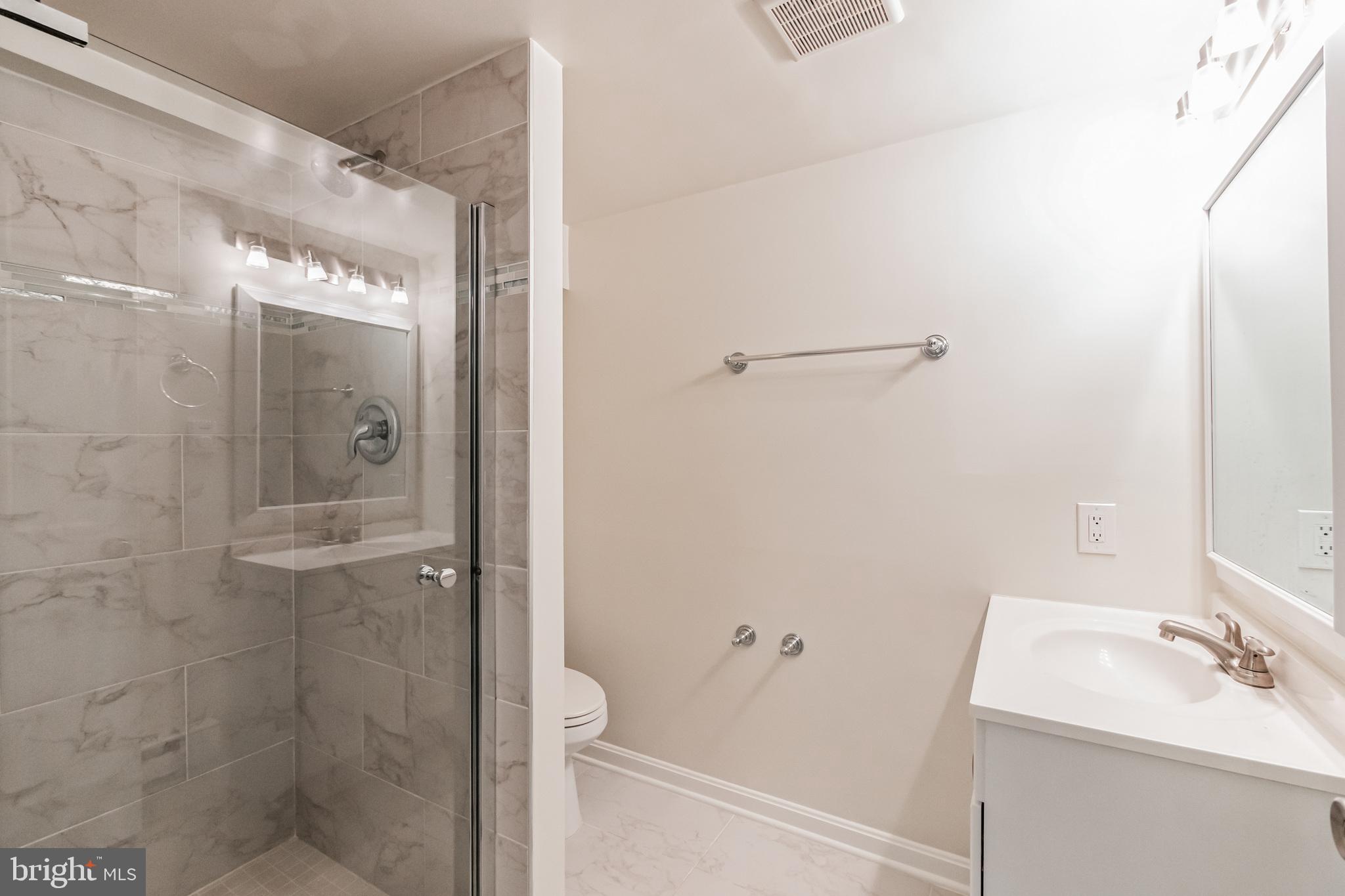 THE COLONIES - Residential