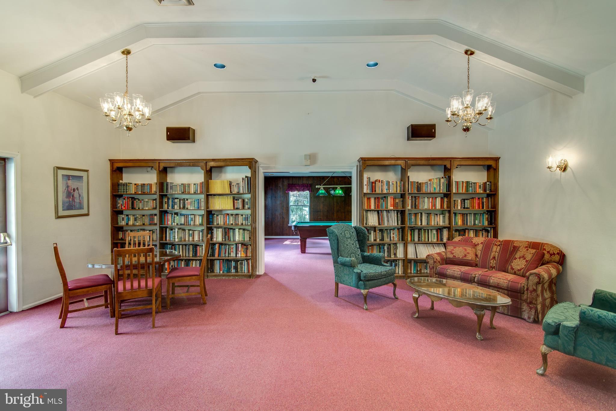 THE COLONIES - Residential