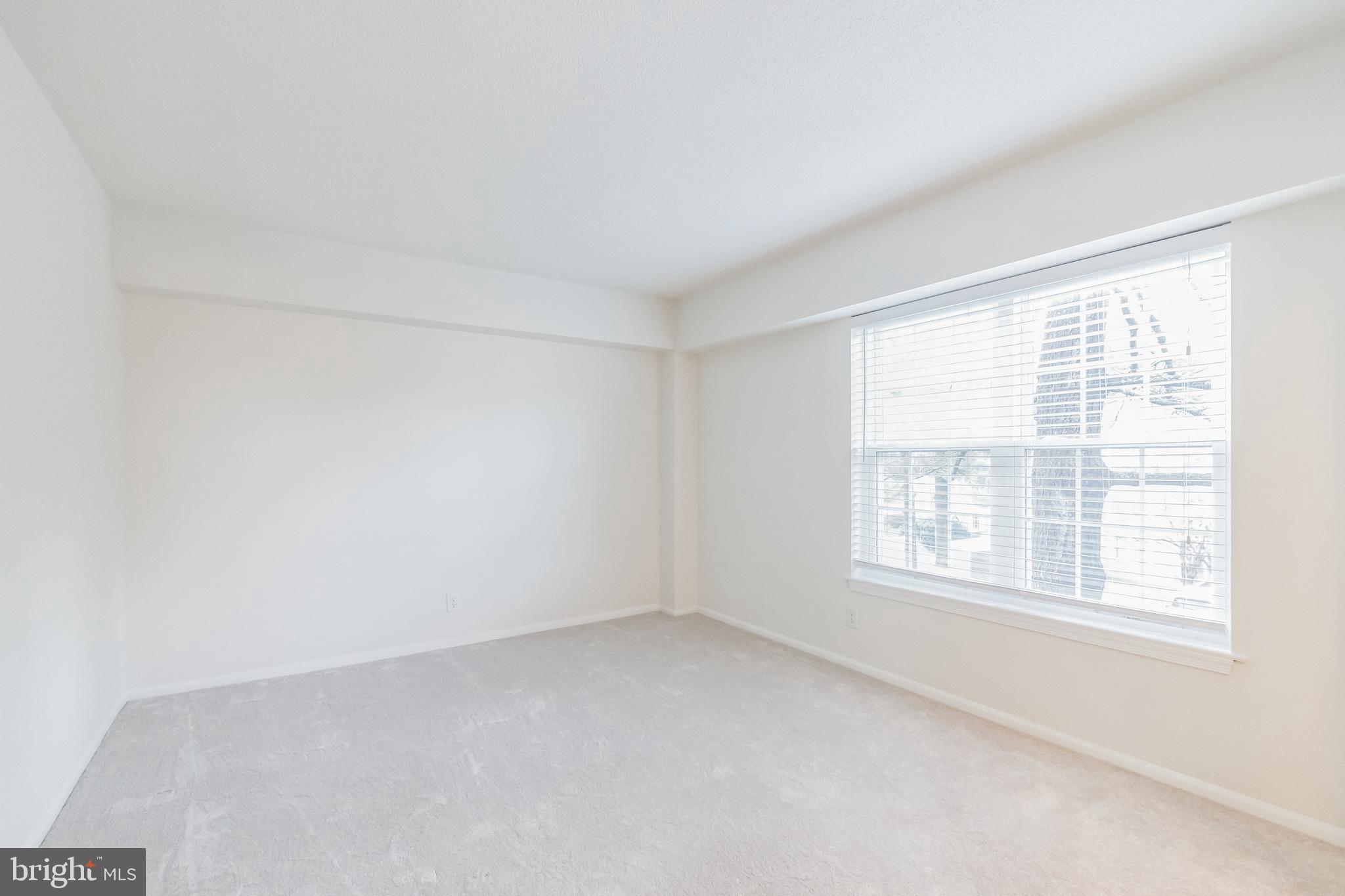 THE COLONIES - Residential