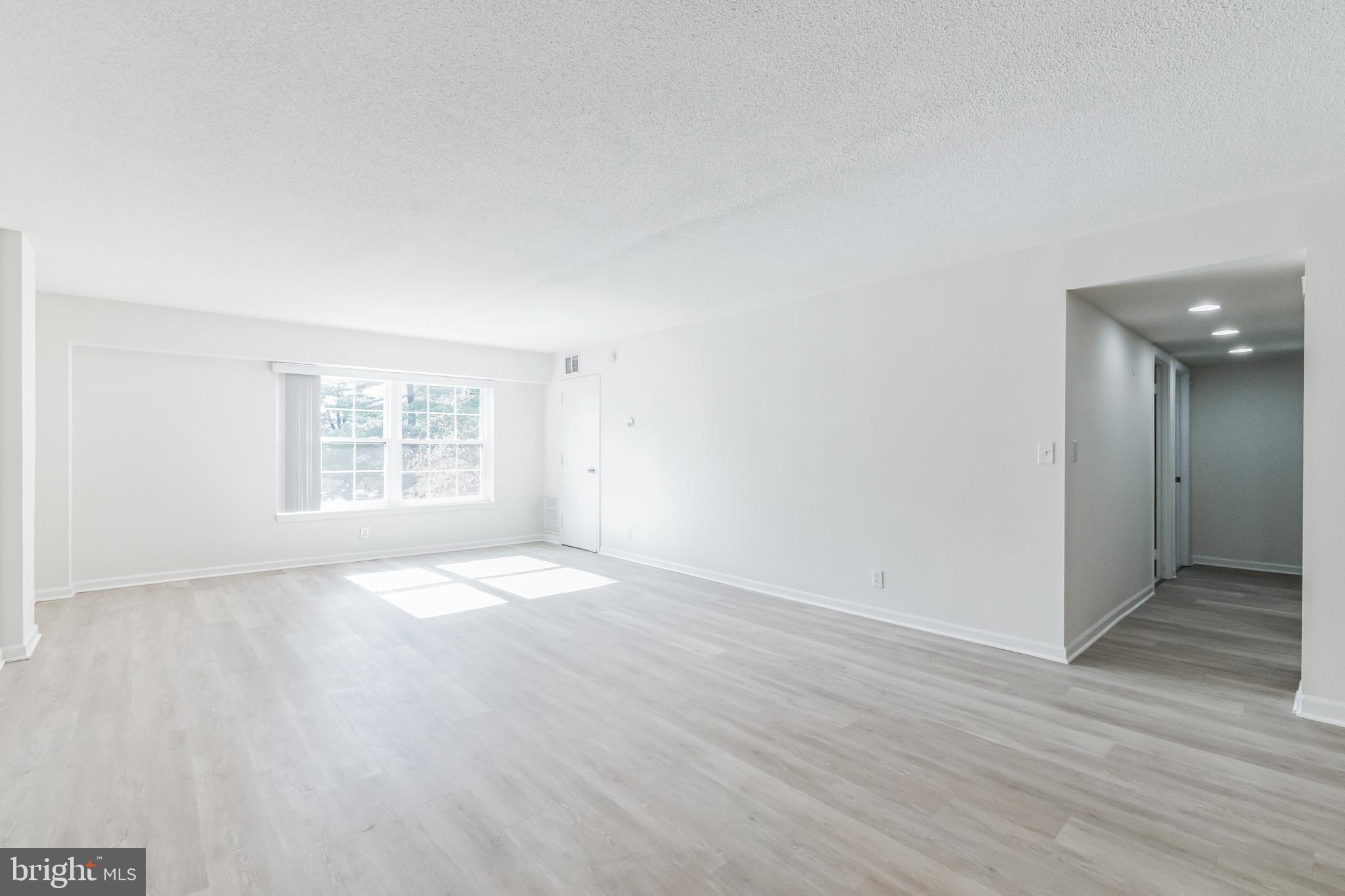 THE COLONIES - Residential