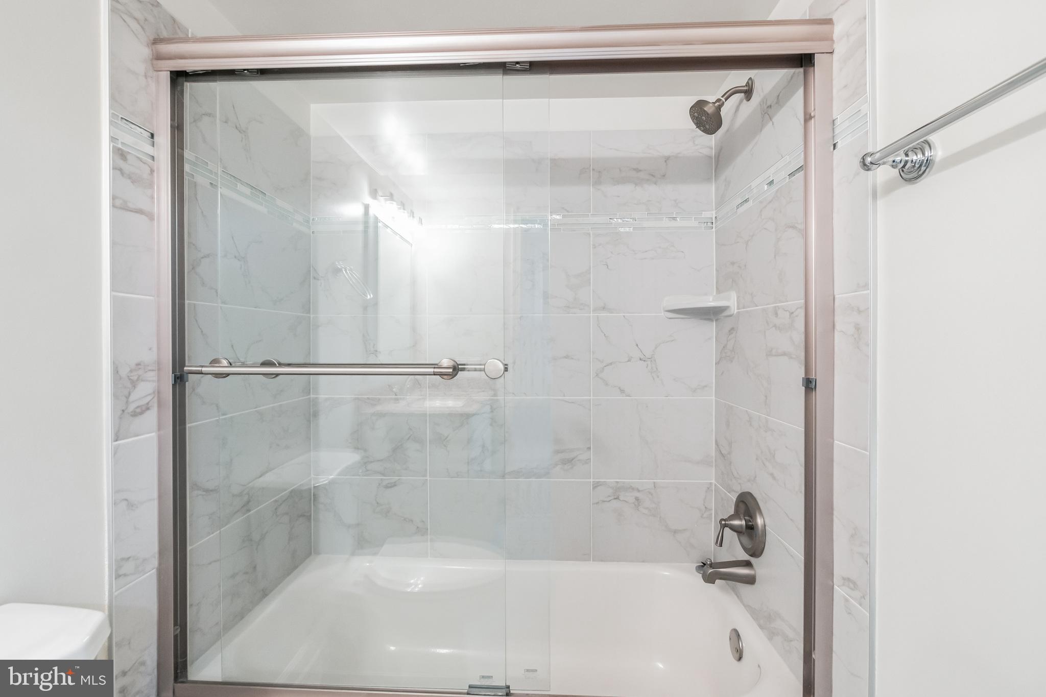 THE COLONIES - Residential