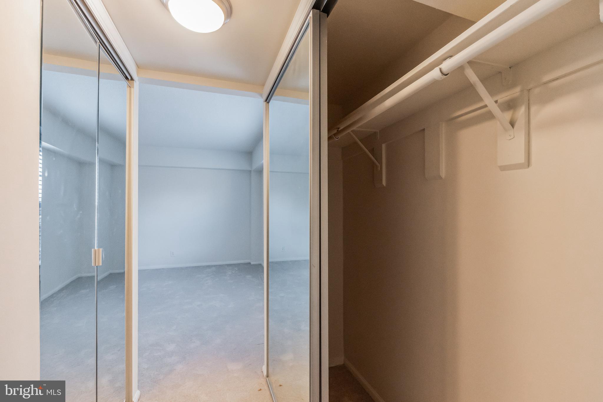 THE COLONIES - Residential