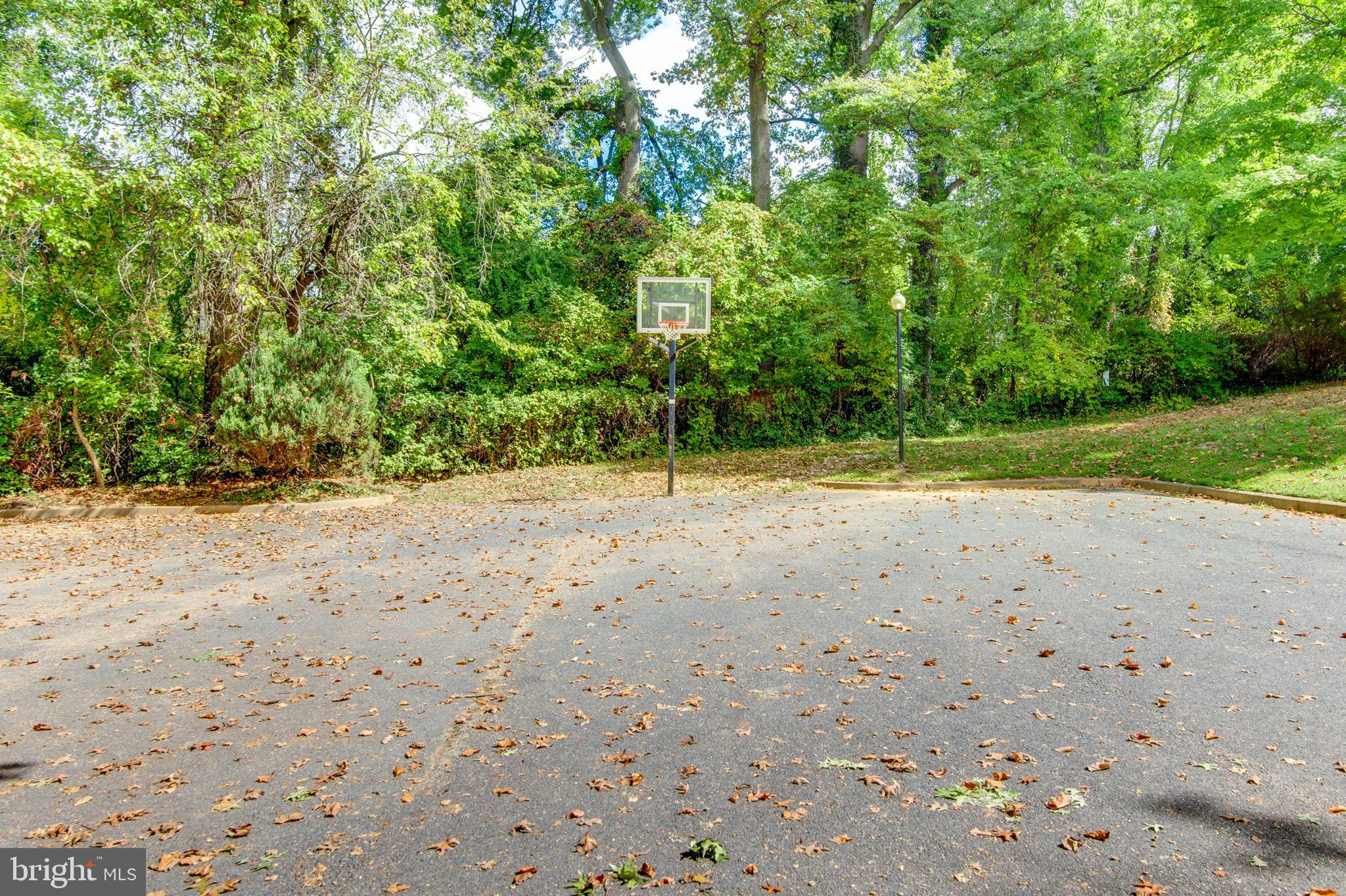 THE COLONIES - Residential