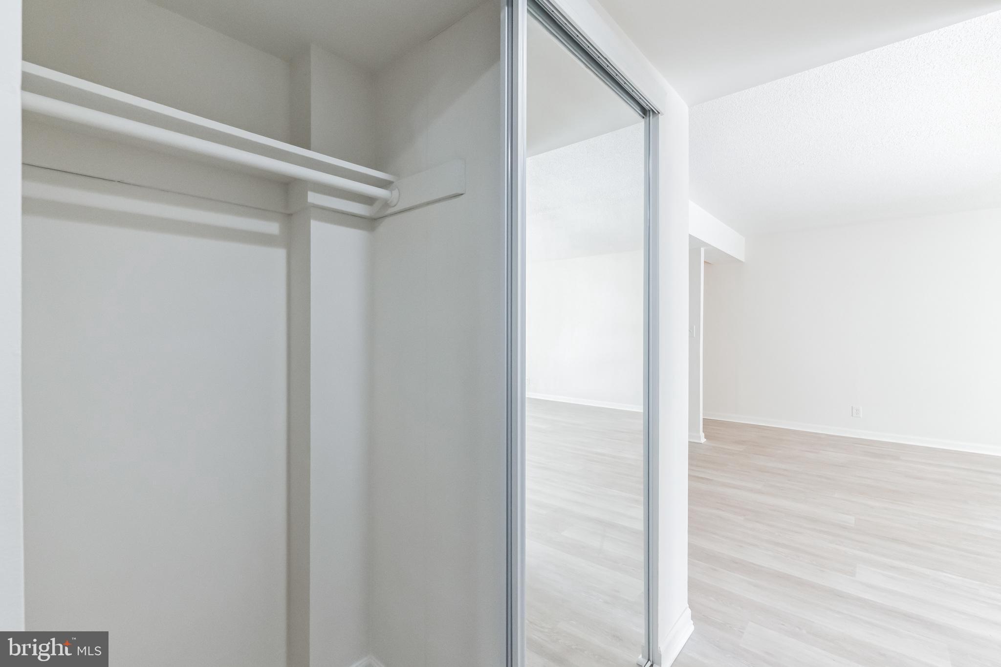 THE COLONIES - Residential