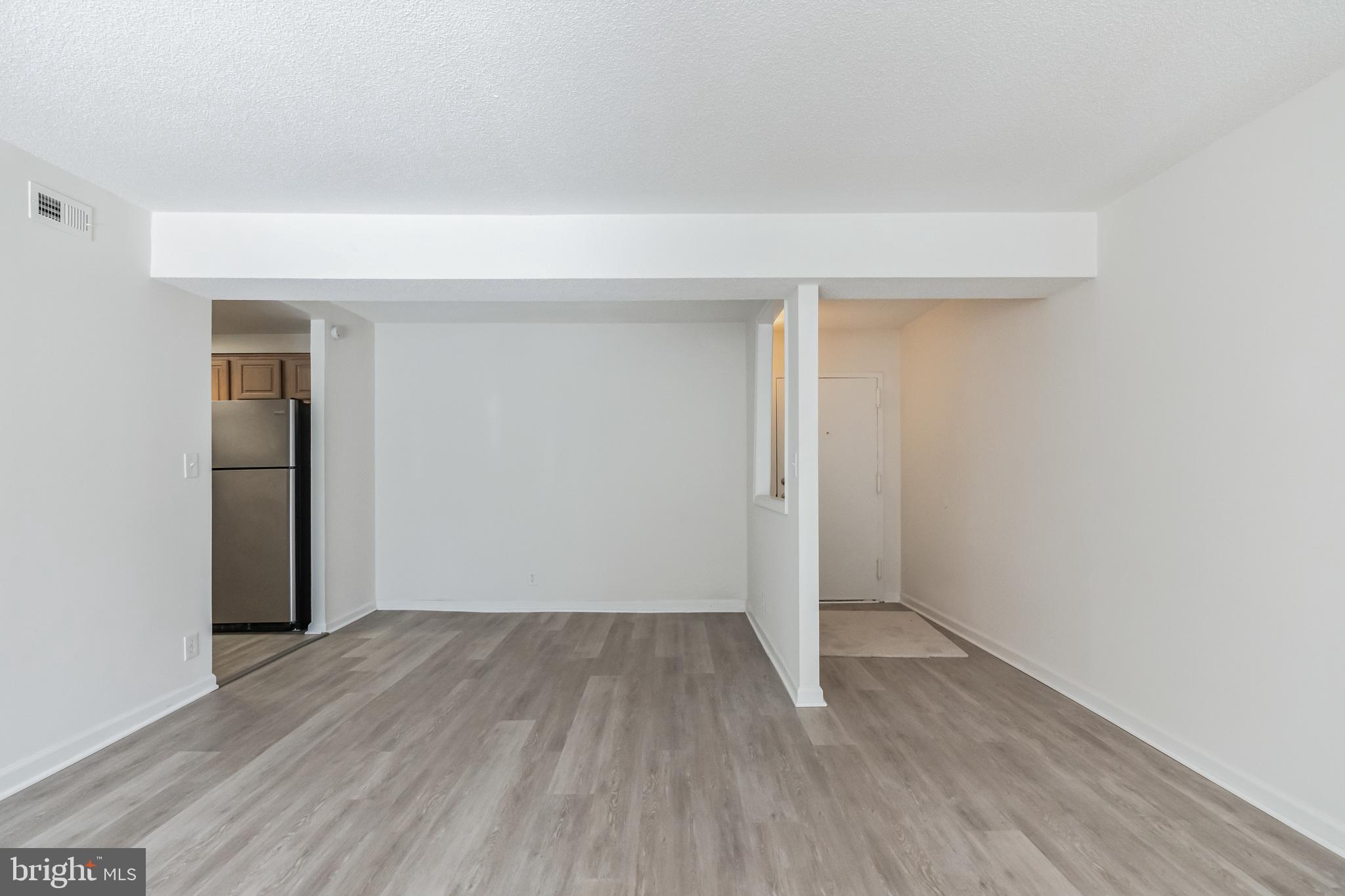 THE COLONIES - Residential