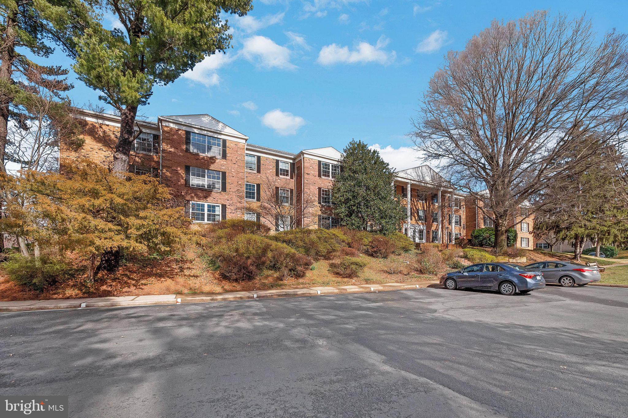 THE COLONIES - Residential