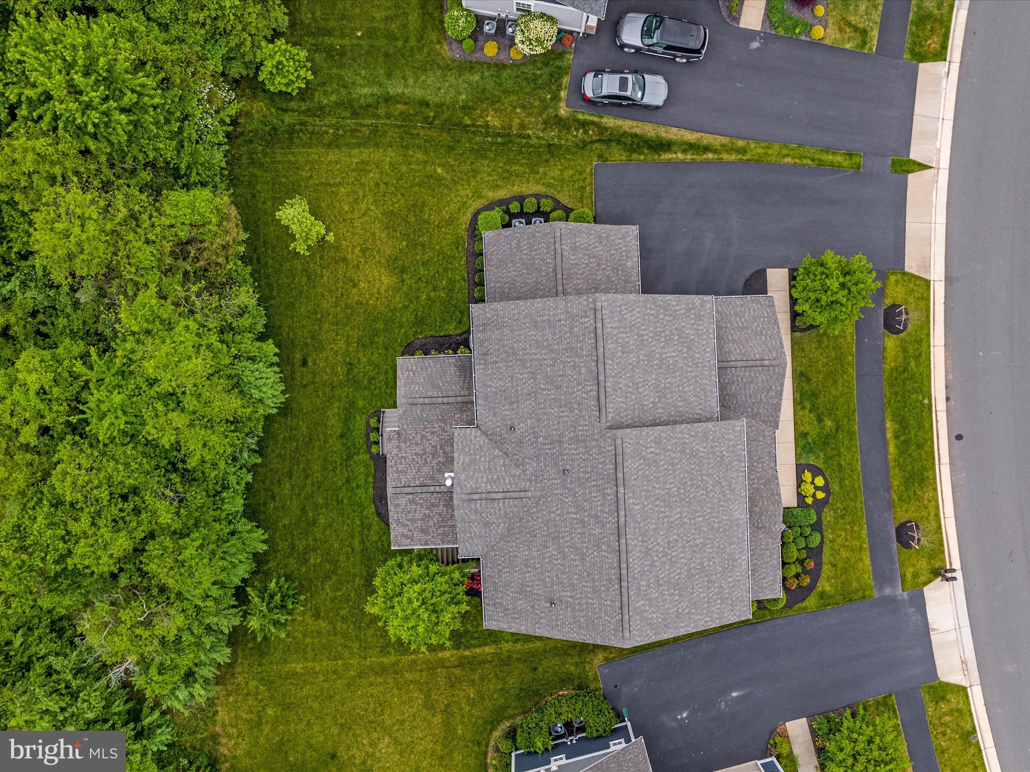 GROVE AT WILLOWSFORD - Residential