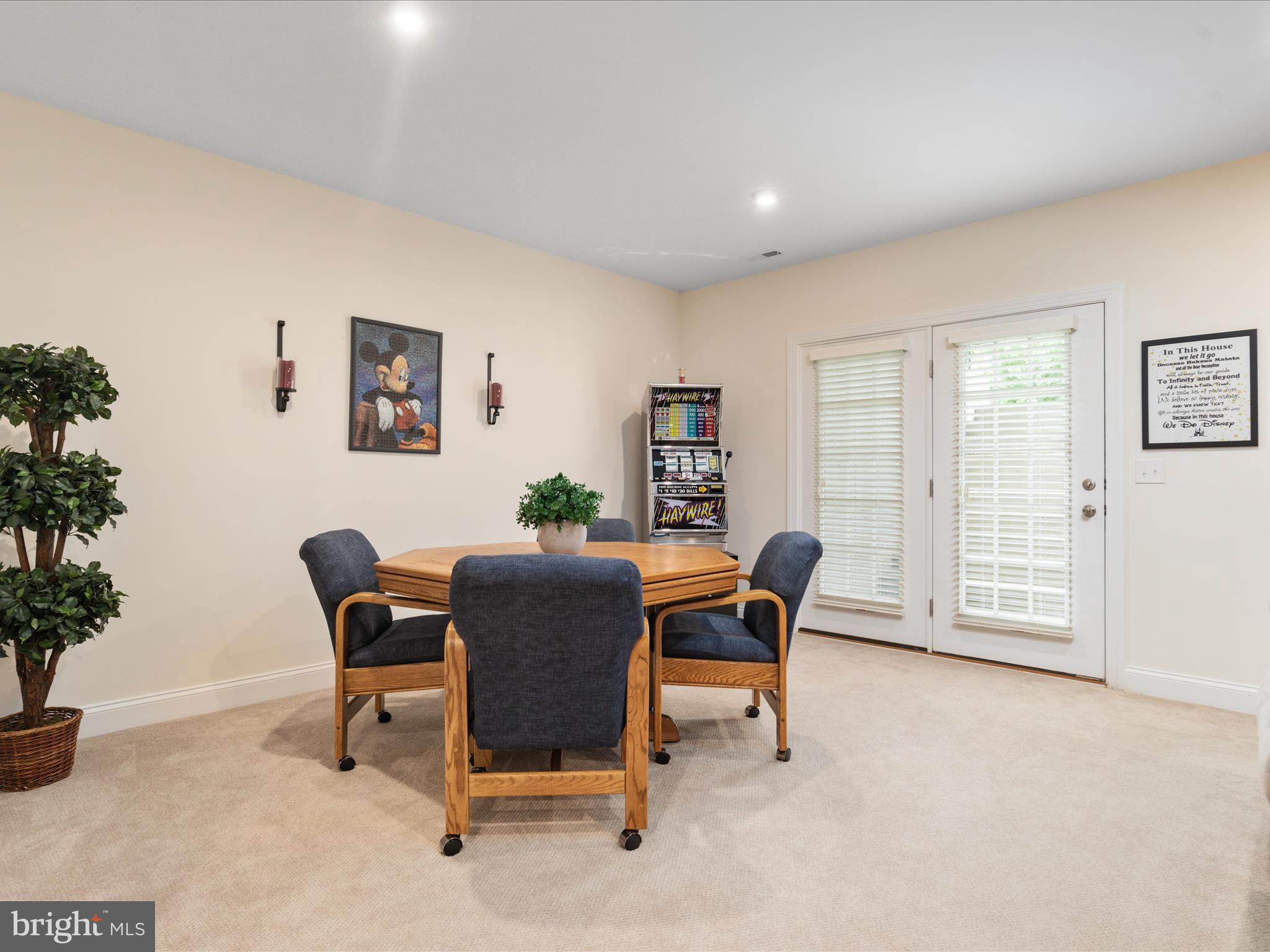 GROVE AT WILLOWSFORD - Residential