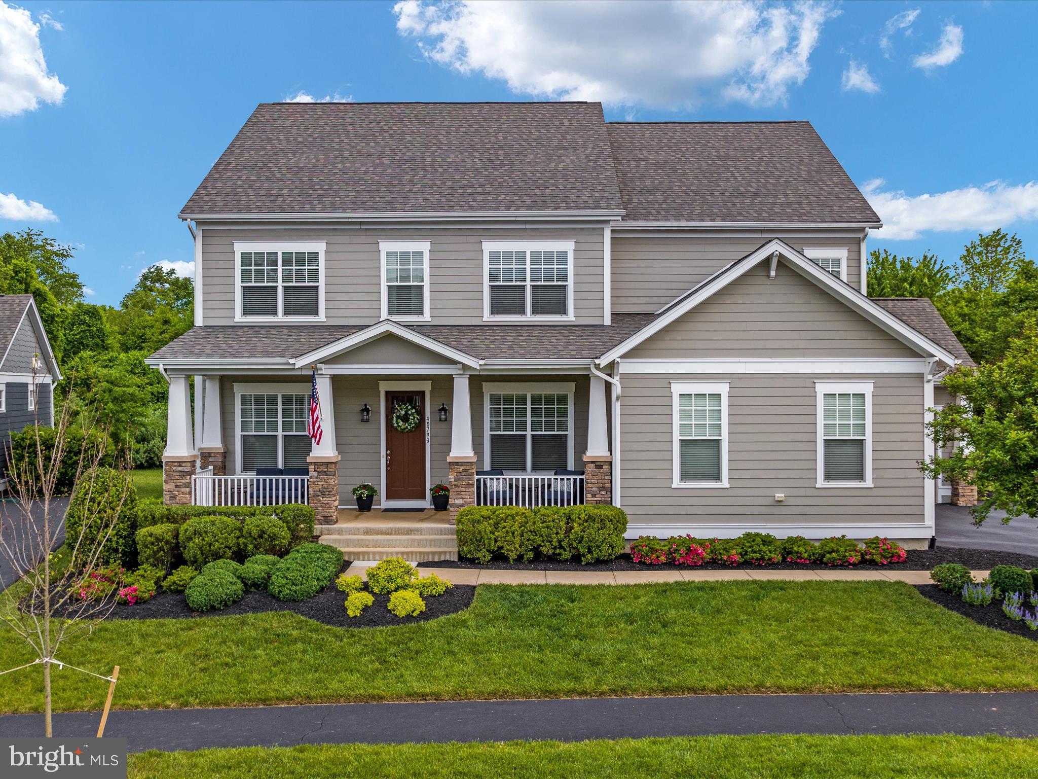 GROVE AT WILLOWSFORD - Residential