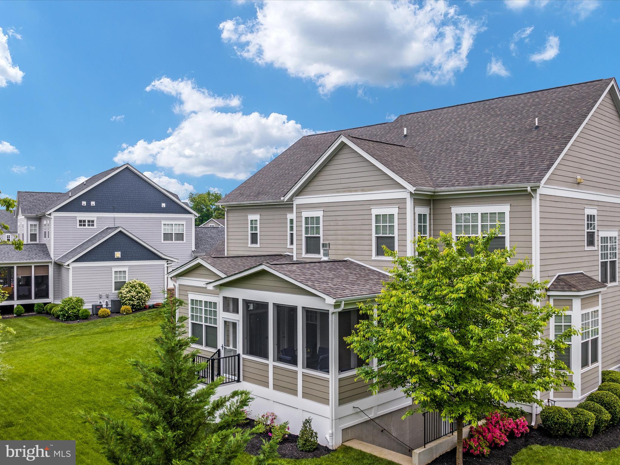 GROVE AT WILLOWSFORD - Residential